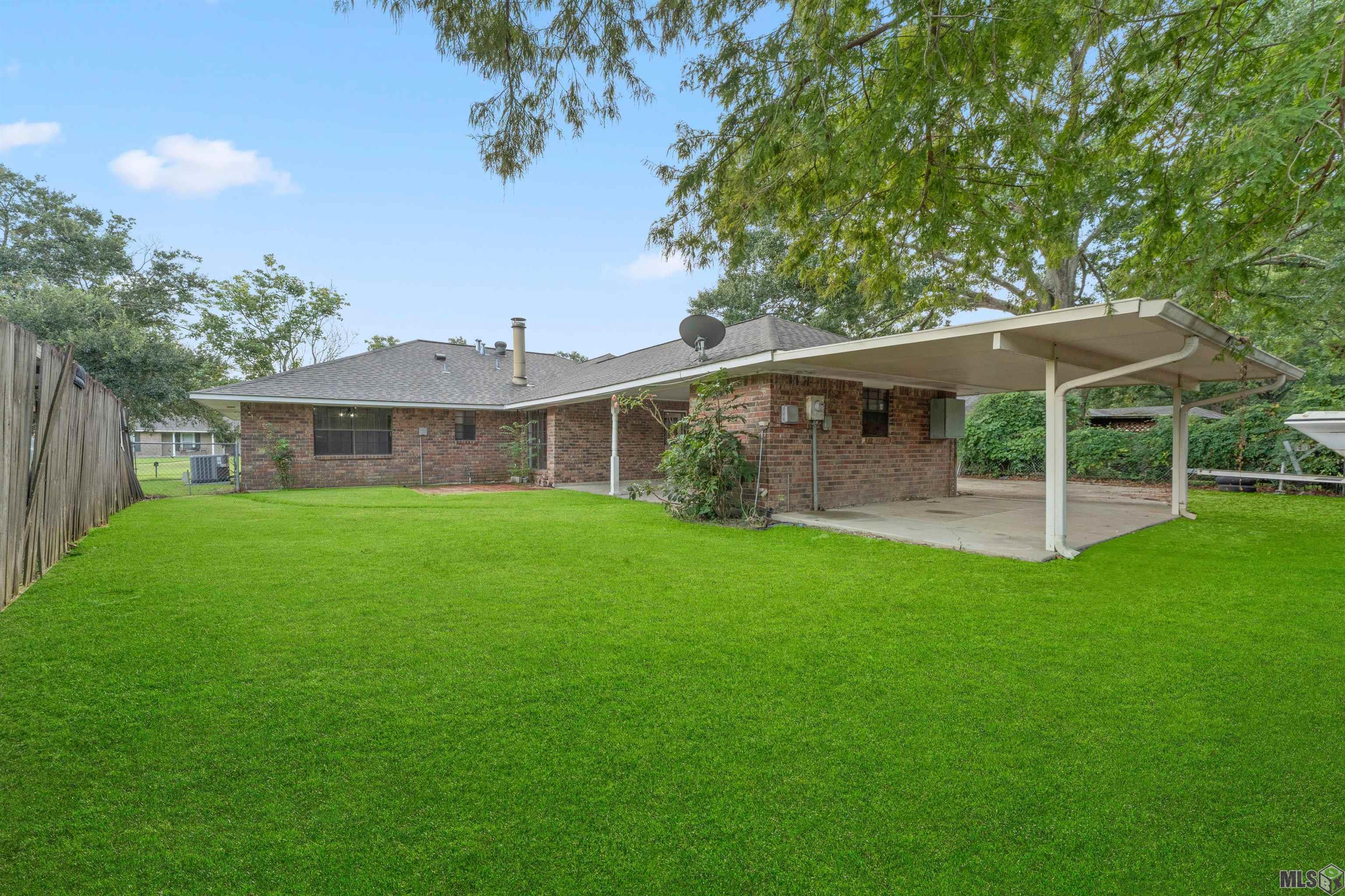 Homes for sale in Baton Rouge, LA | 8044 President Dr, Baton Rouge, LA 70817 | MLS# BR2025017583