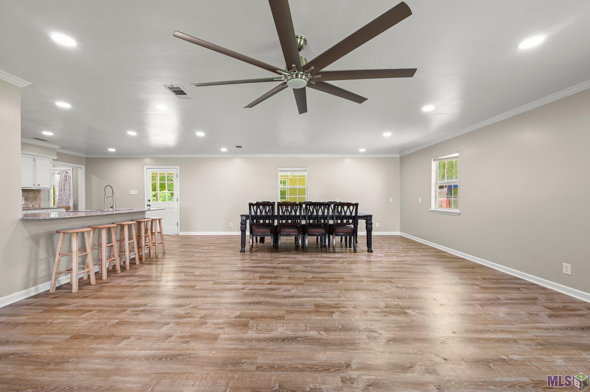 Homes for sale in Denham Springs, LA | 10118 Saray Dr, Denham Springs, LA 70726 | MLS# BR2025017662