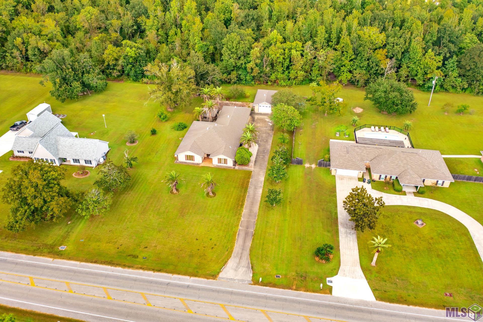 Homes for sale in Houma, LA | 9903 East Park Ave, Houma, LA 70363 | MLS# BY2025017729