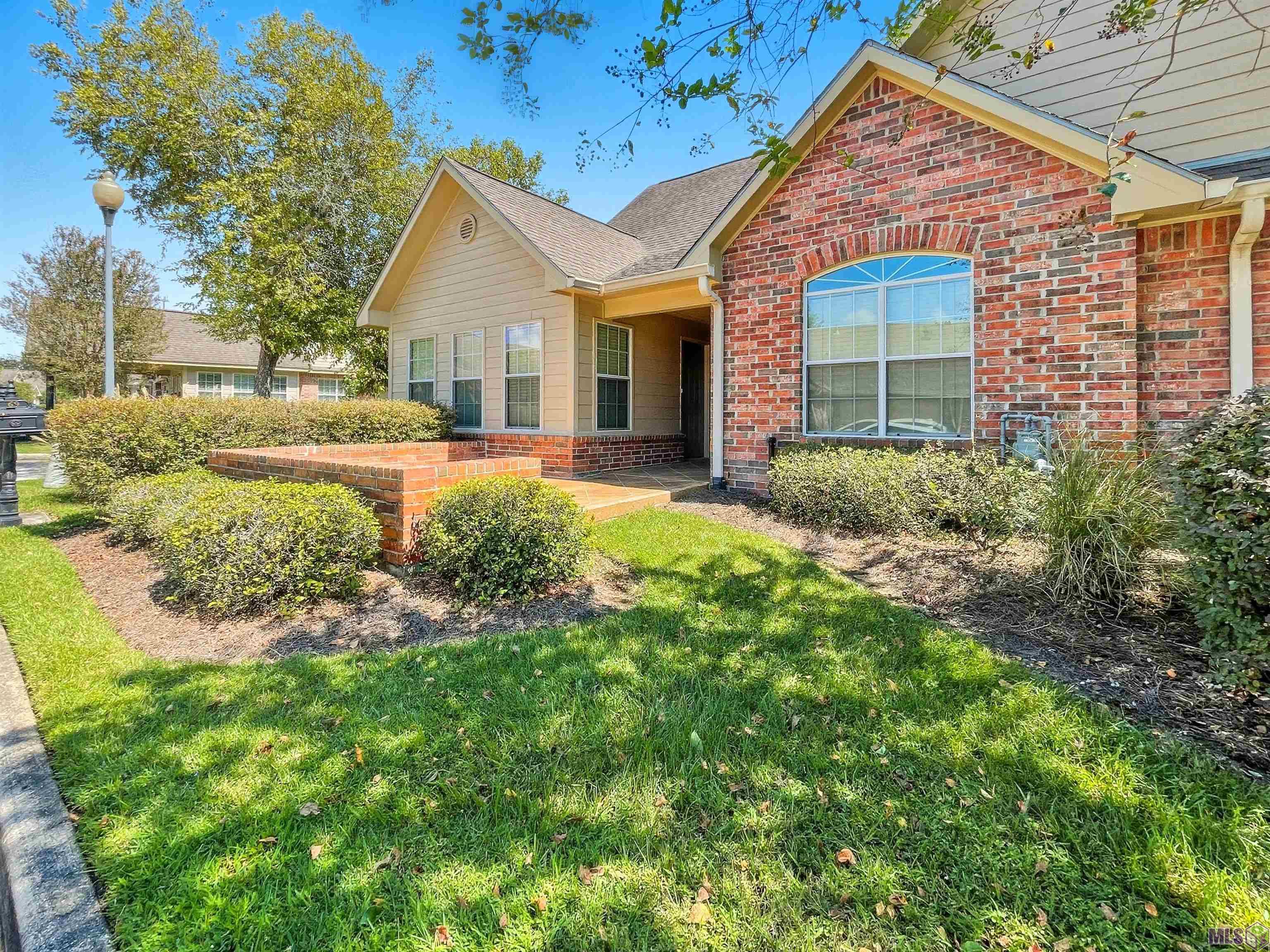 Homes for sale in Baton Rouge, LA | 7111 Village Charmant #94, Baton Rouge, LA 70809 | MLS# BR2025017808