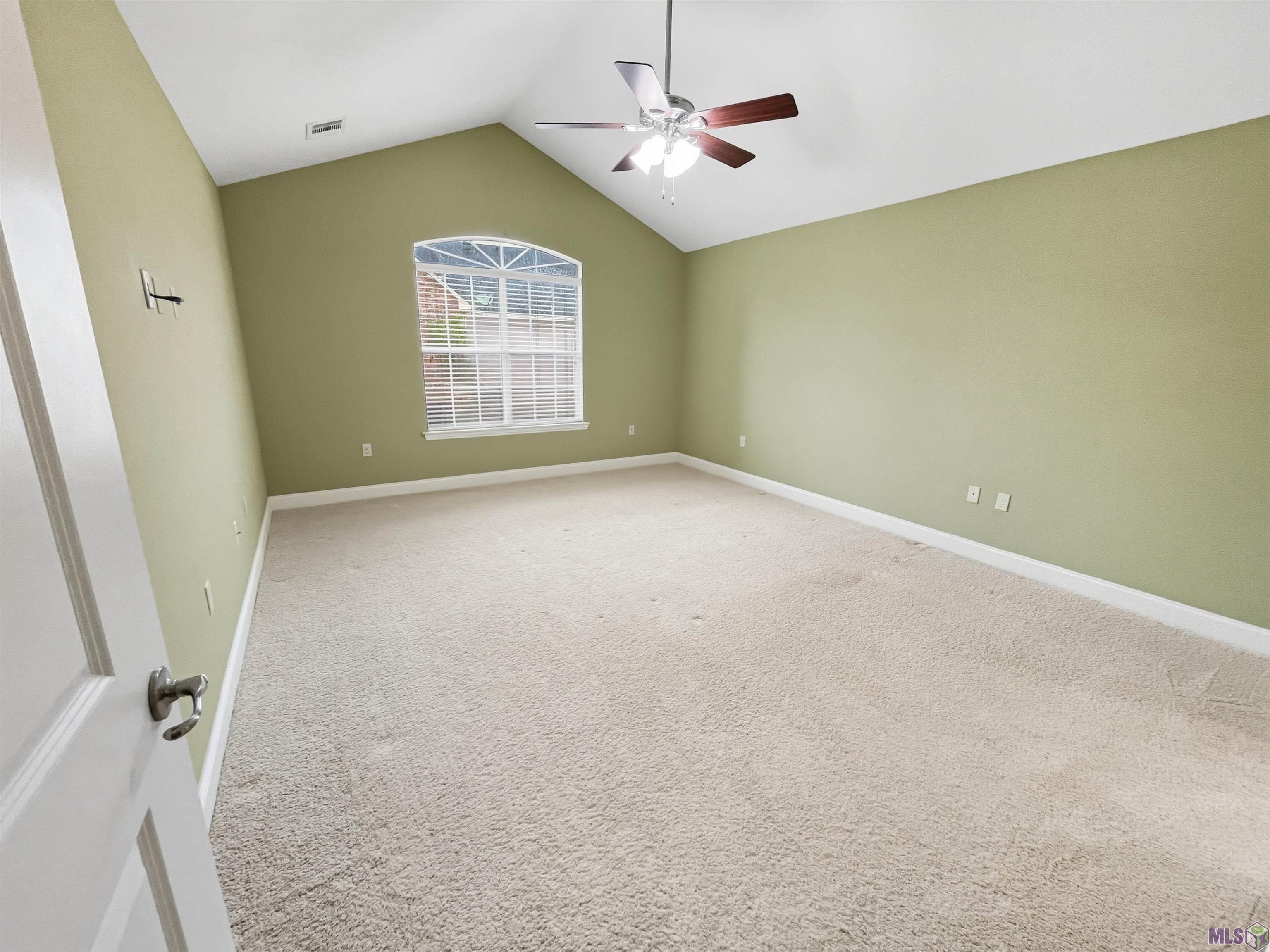 Homes for sale in Baton Rouge, LA | 7111 Village Charmant #94, Baton Rouge, LA 70809 | MLS# BR2025017808