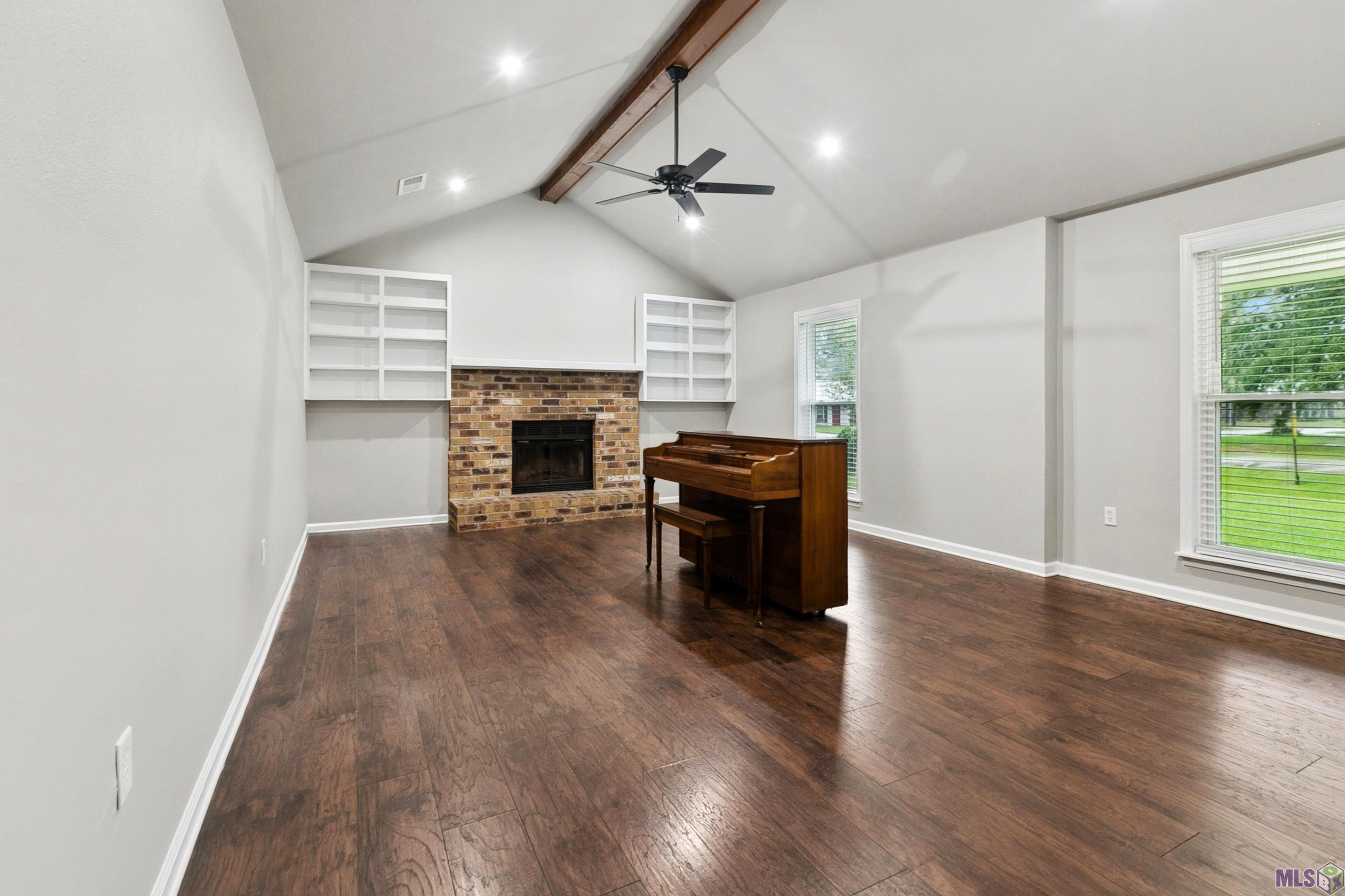 Homes for sale in Walker, LA | 12805 Ina Dr, Walker, LA 70810 | MLS# BR2025018007