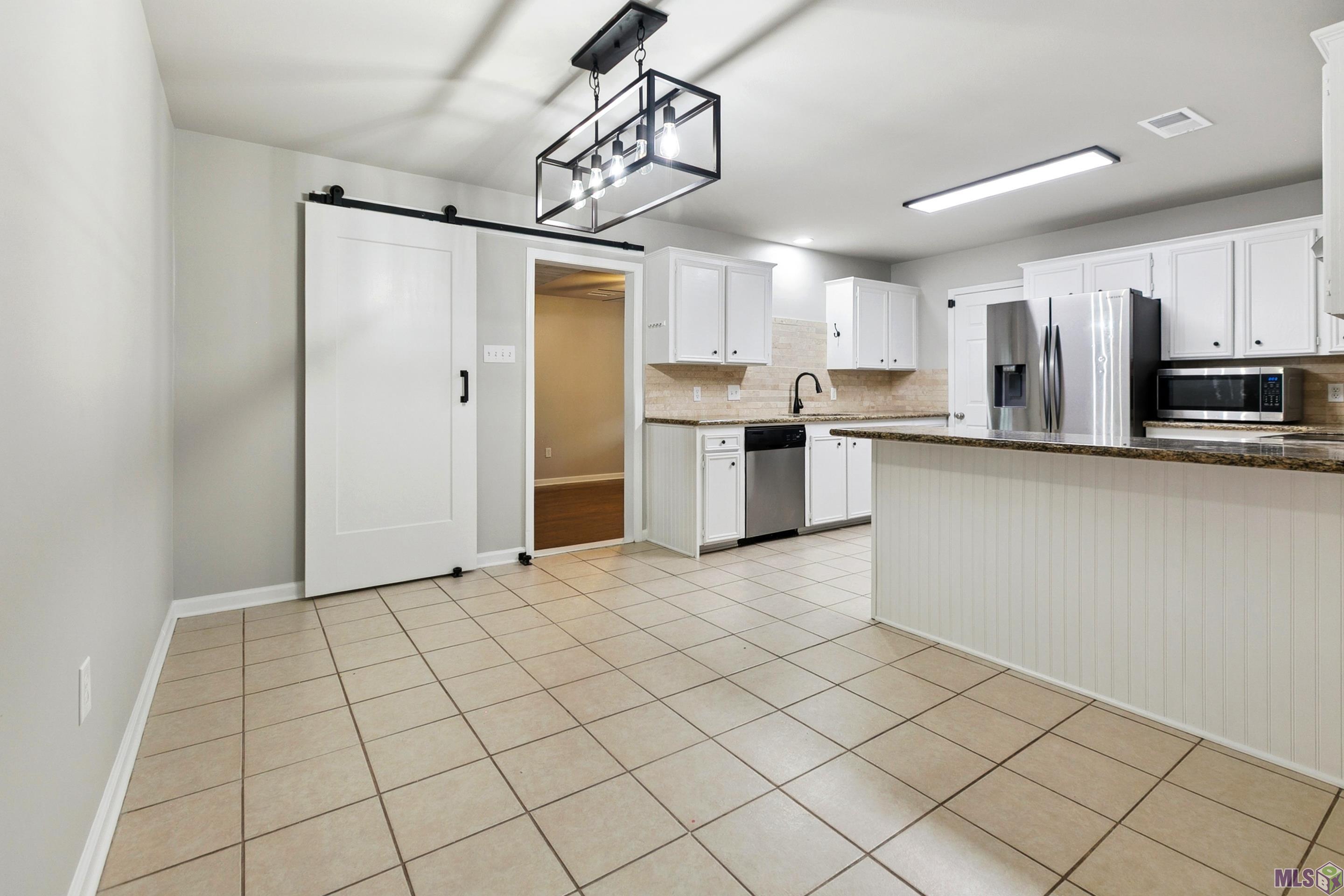 Homes for sale in Walker, LA | 12805 Ina Dr, Walker, LA 70810 | MLS# BR2025018007