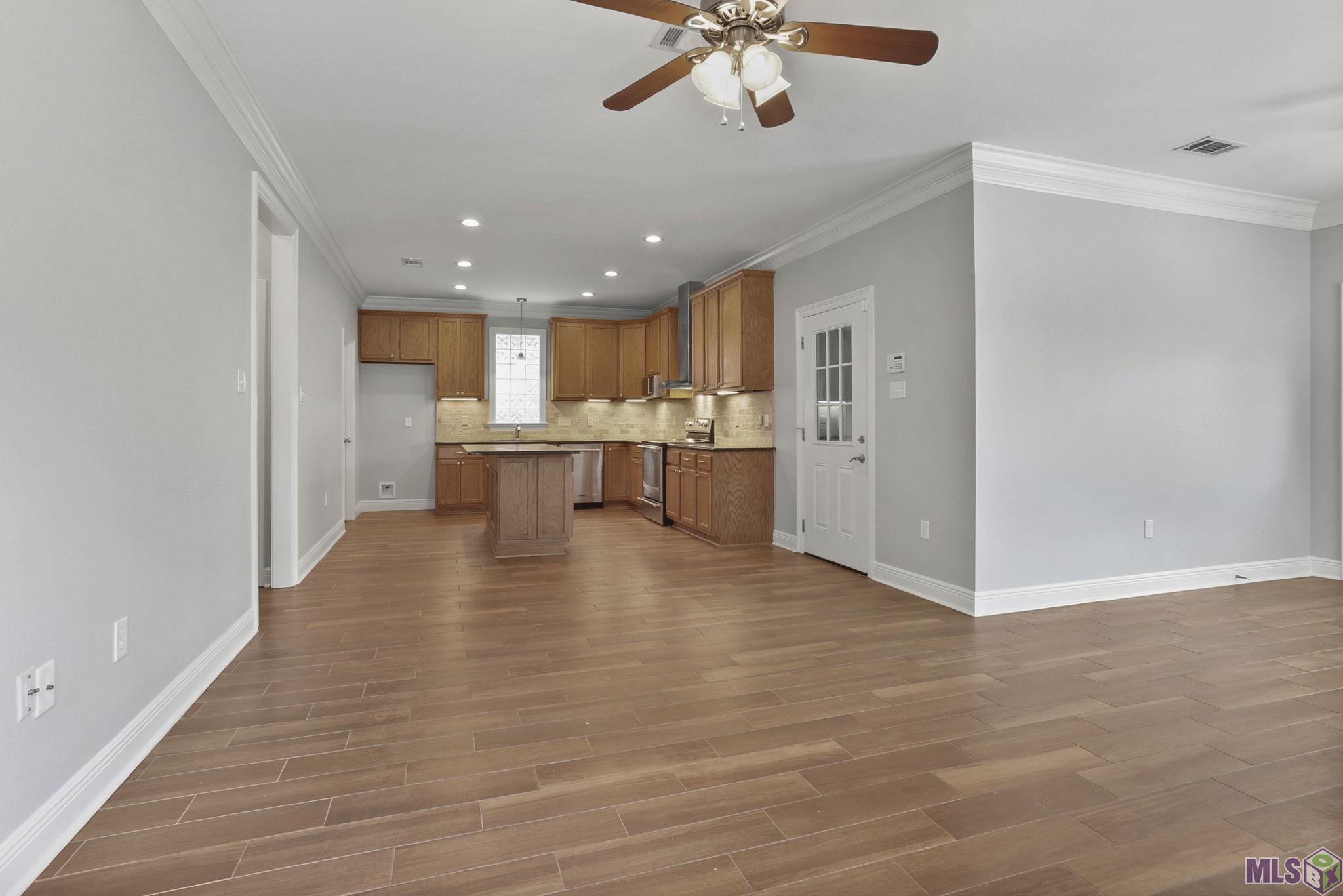 Homes for sale in Baton Rouge, LA | 10123 Hyde Park, Baton Rouge, LA 70816 | MLS# BR2025018061