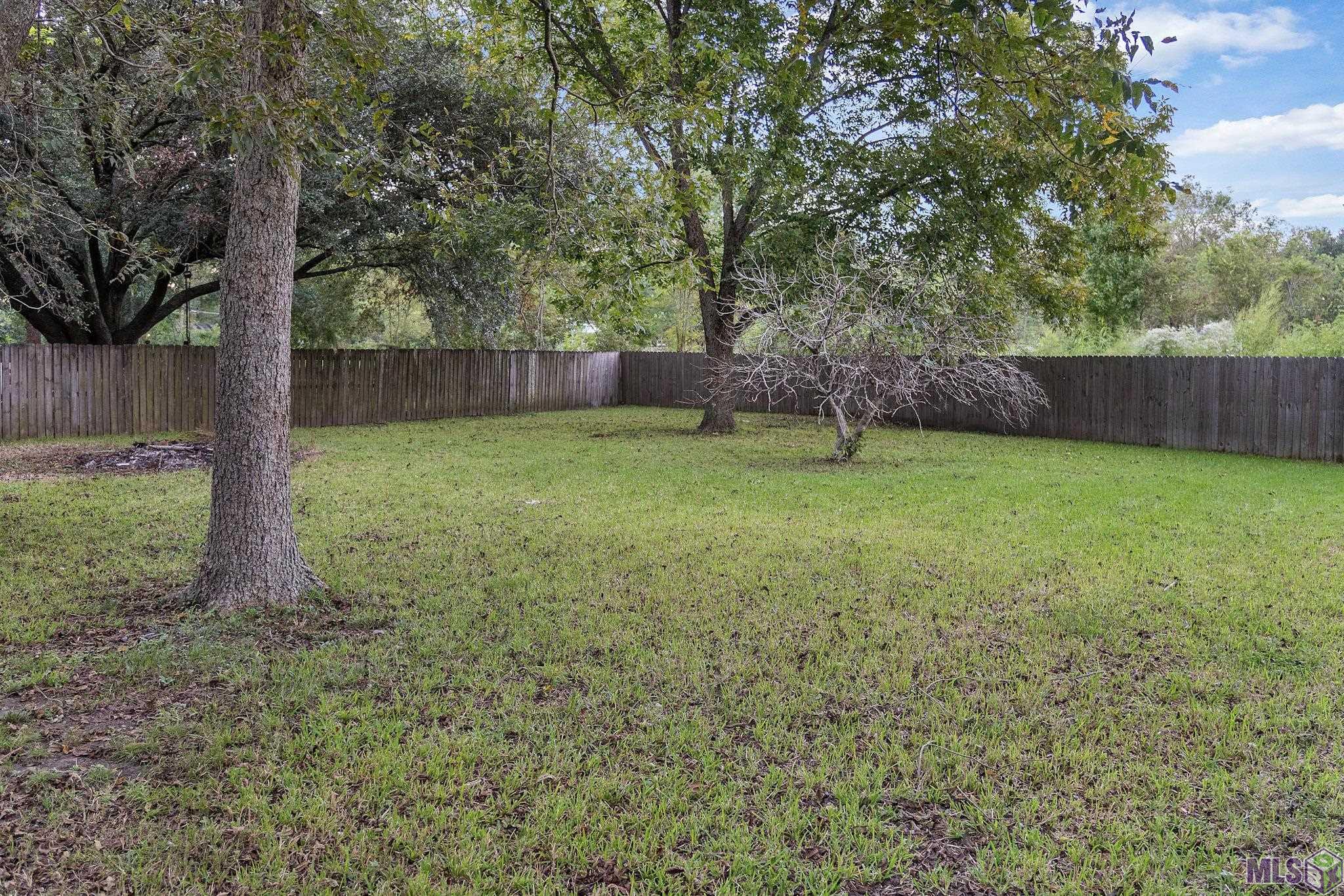 Homes for sale in Prairieville, LA | 37254 Miller Rd, Prairieville, LA 70769 | MLS# BR2025018084