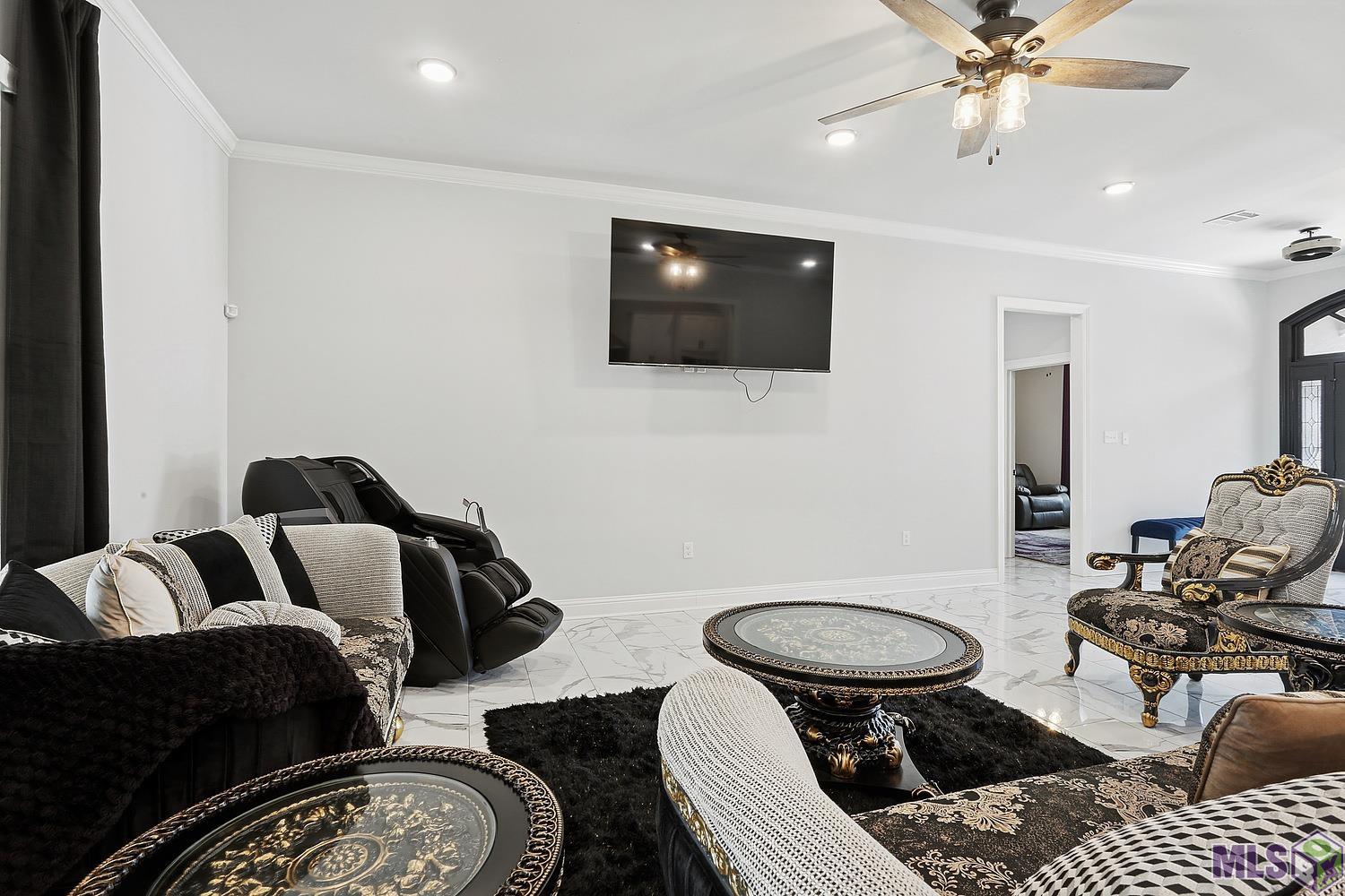 Homes for sale in Edgard, LA | 102 E 13Th St, Edgard, LA 70049 | MLS# BR2025018117