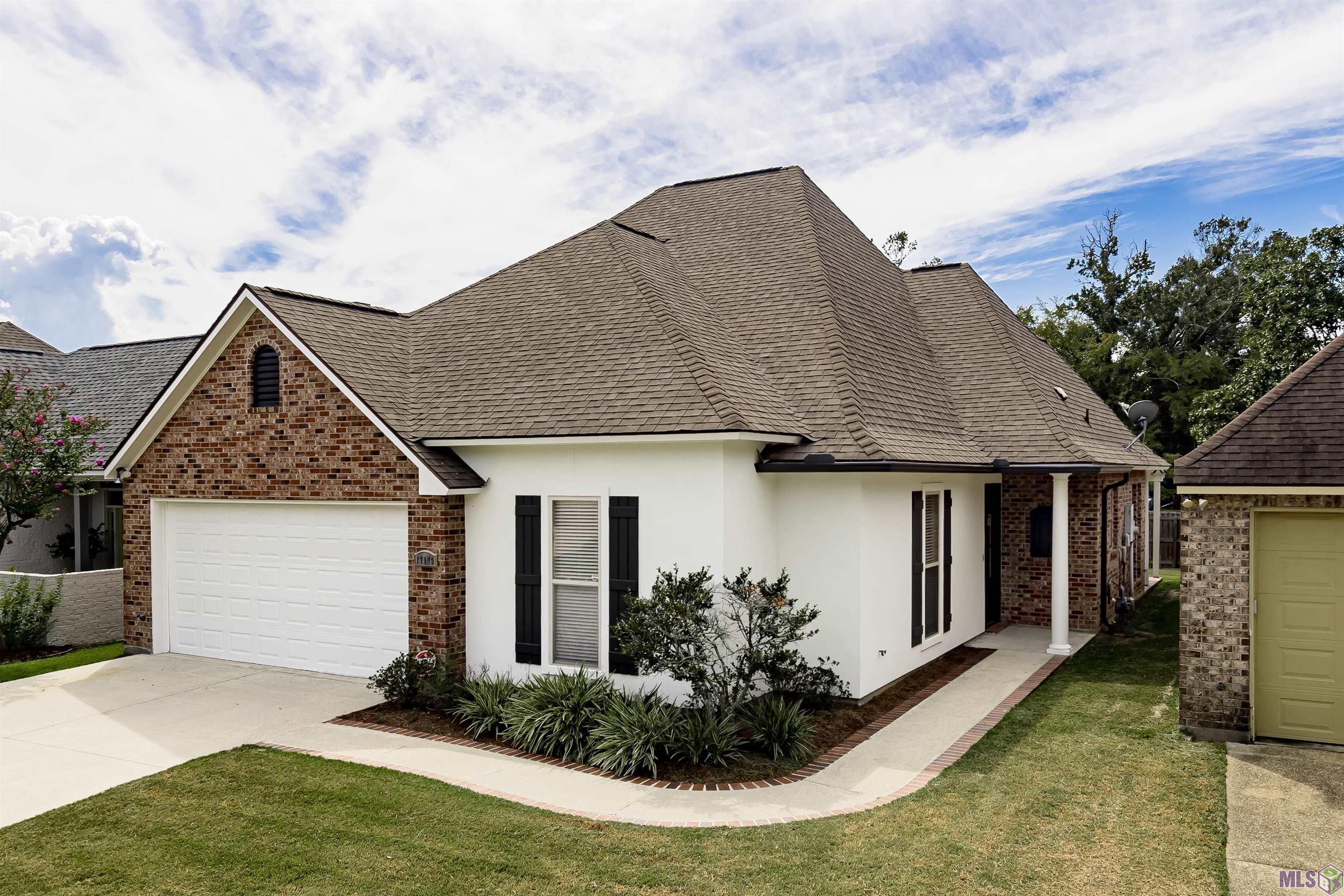 Homes for sale in Prairieville, LA | 17179 Grove Dr, Prairieville, LA 70769 | MLS# BR2025018192