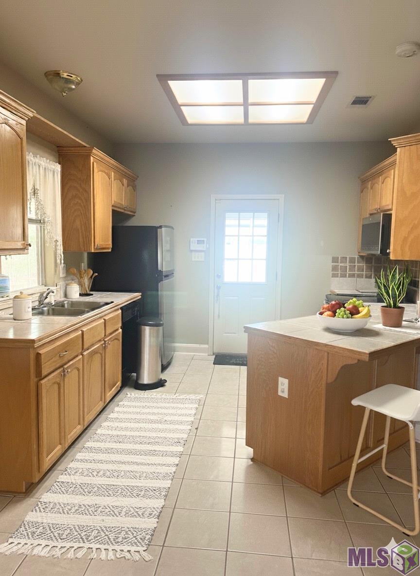 Homes for sale in Port Allen, LA | 309 N 14Th St, Port Allen, LA 70767 | MLS# BR2025018280