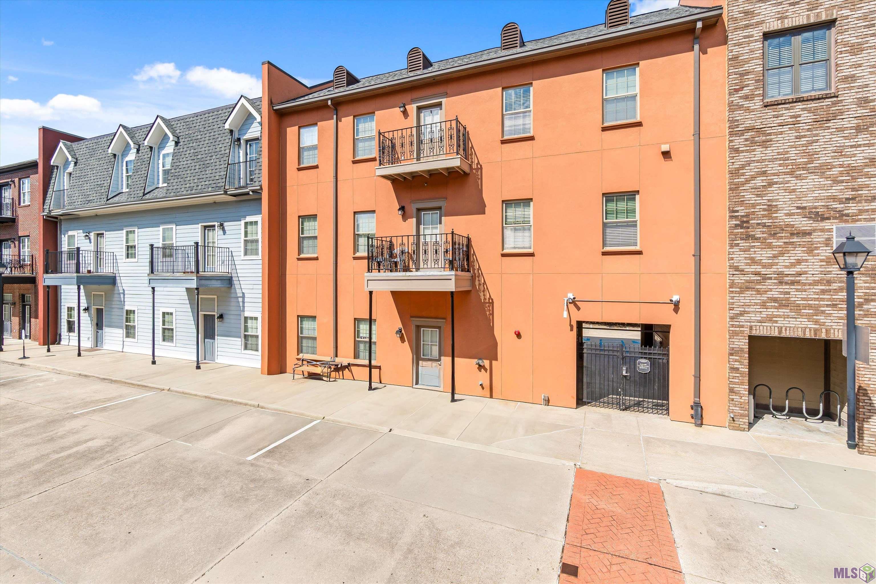 Homes for sale in Baton Rouge, LA | 3347 Nicholson Dr #A210, Baton Rouge, LA 70802 | MLS# BR2025018858