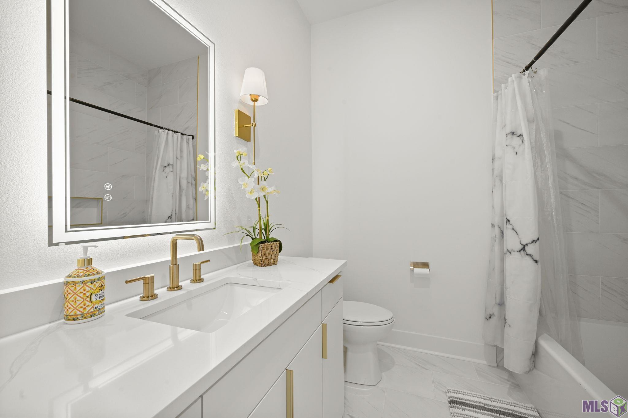 Homes for sale in Prairieville, LA | 43345 Collyns Cove, Prairieville, LA 70769 | MLS# BR2025018895