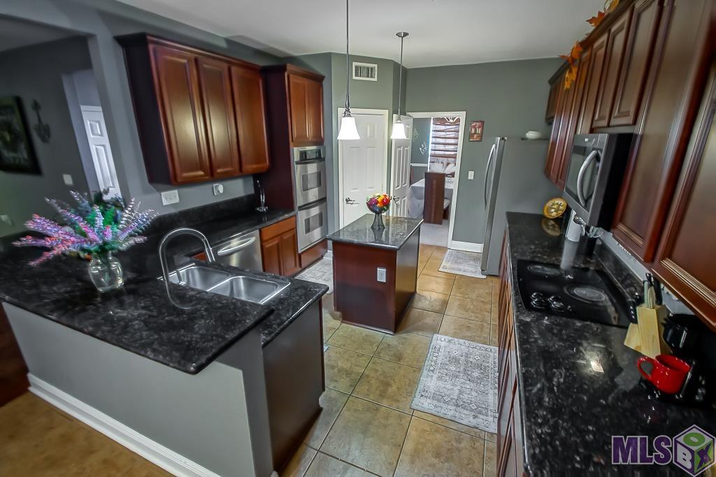 Homes for sale in Gonzales, LA | 39152 Cajun Bayou Ave, Gonzales, LA 70737 | MLS# BR2025019042