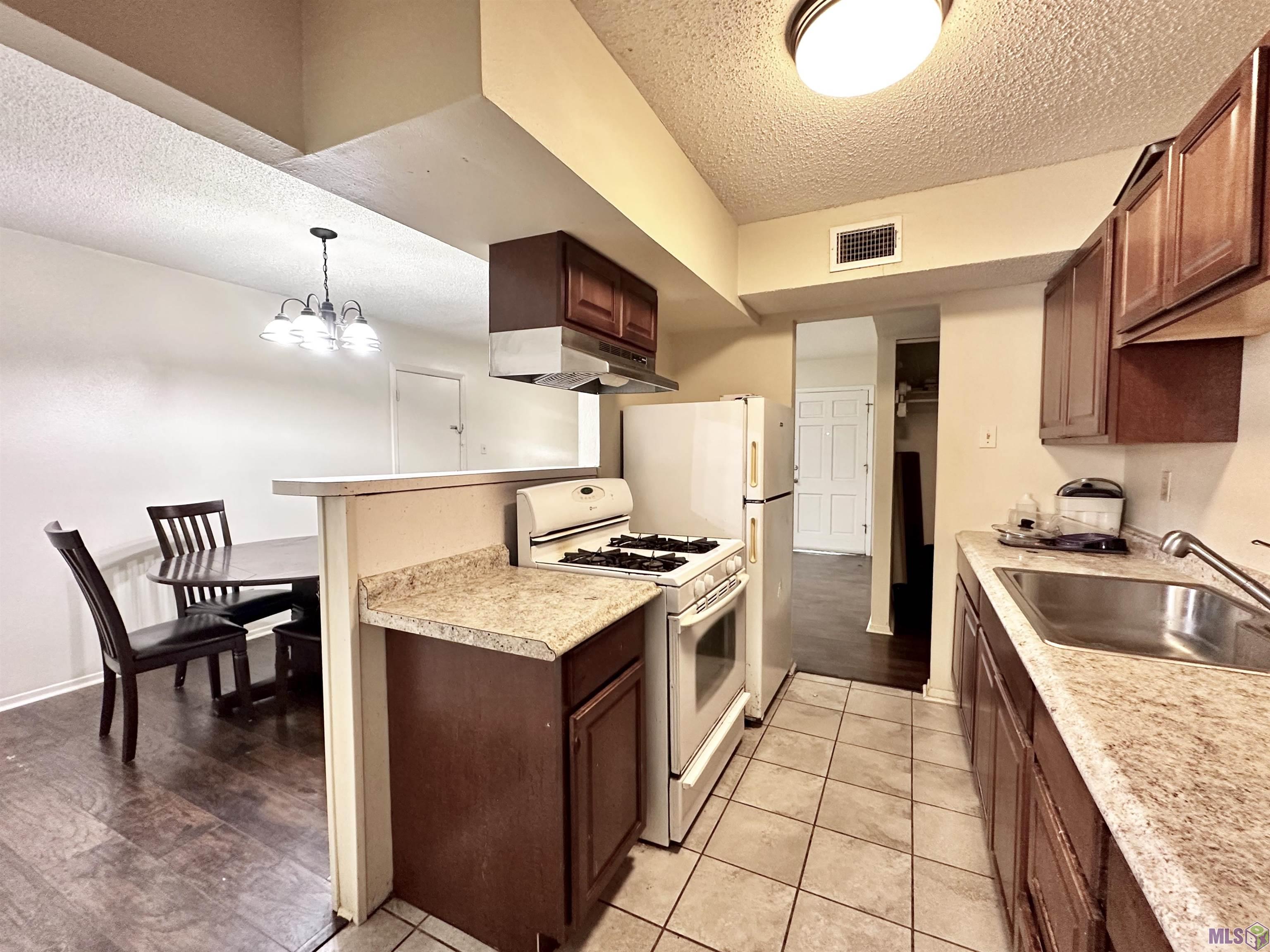 Homes for sale in Laplace, LA | 324 Elmwood Dr, Laplace, LA 70068 | MLS# BR2025019197