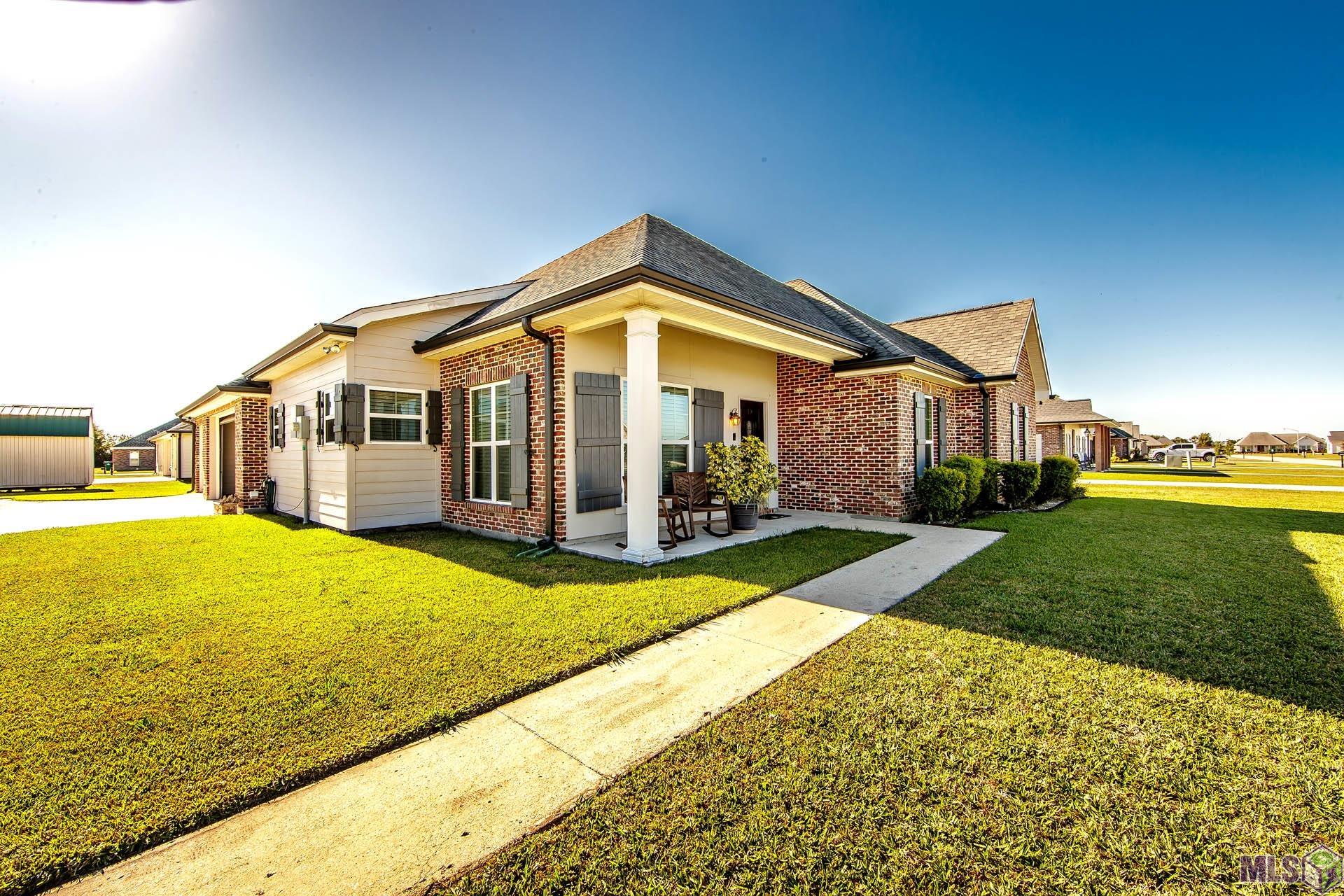 Homes for sale in Lockport, LA | 151 Rue Claudet, Lockport, LA 70374 | MLS# BY2025019303