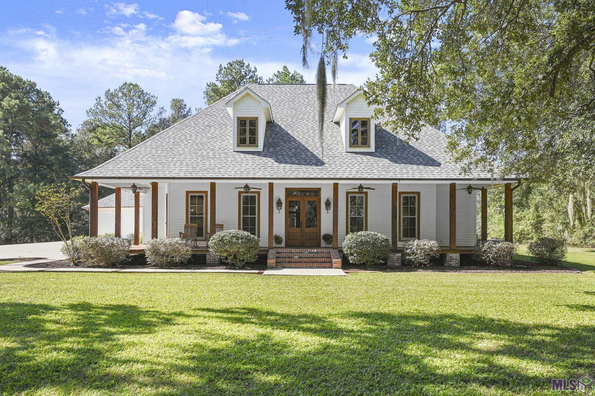 Homes for sale in French Settlement, LA | 15645 La Hwy 16, French Settlement, LA 70733 | MLS# BR2025019404