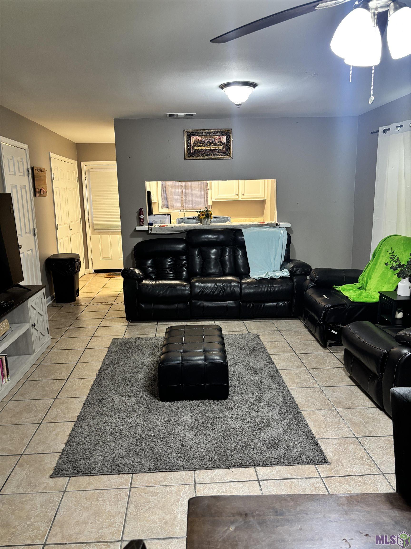 Homes for sale in Baton Rouge, LA | 1763 Blvd De Province #D, Baton Rouge, LA 70816 | MLS# BR2025019413