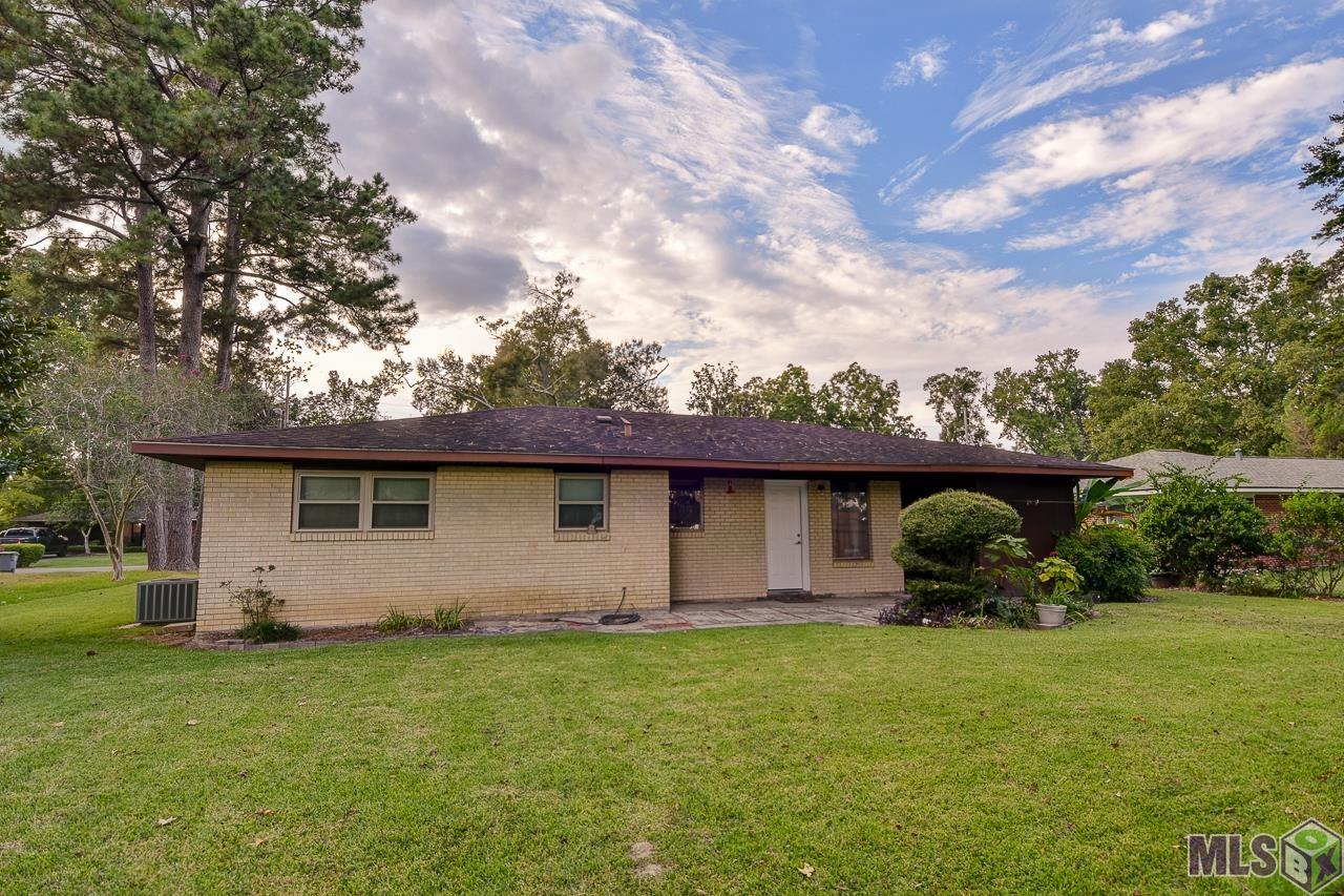 Homes for sale in Baton Rouge, LA | 1034 Highland Park Dr, Baton Rouge, LA 70808 | MLS# BR2025019445