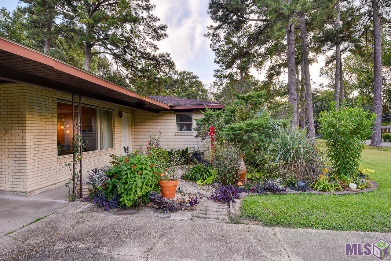 Homes for sale in Baton Rouge, LA | 1034 Highland Park Dr, Baton Rouge, LA 70808 | MLS# BR2025019445