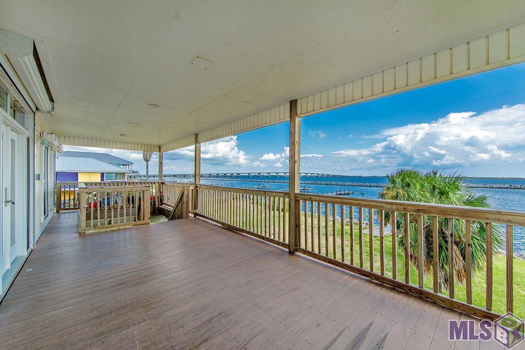 Homes for sale in Grand Isle, LA | 227 West Central Avenue, Grand Isle, LA 70358 | MLS# BY2025019450
