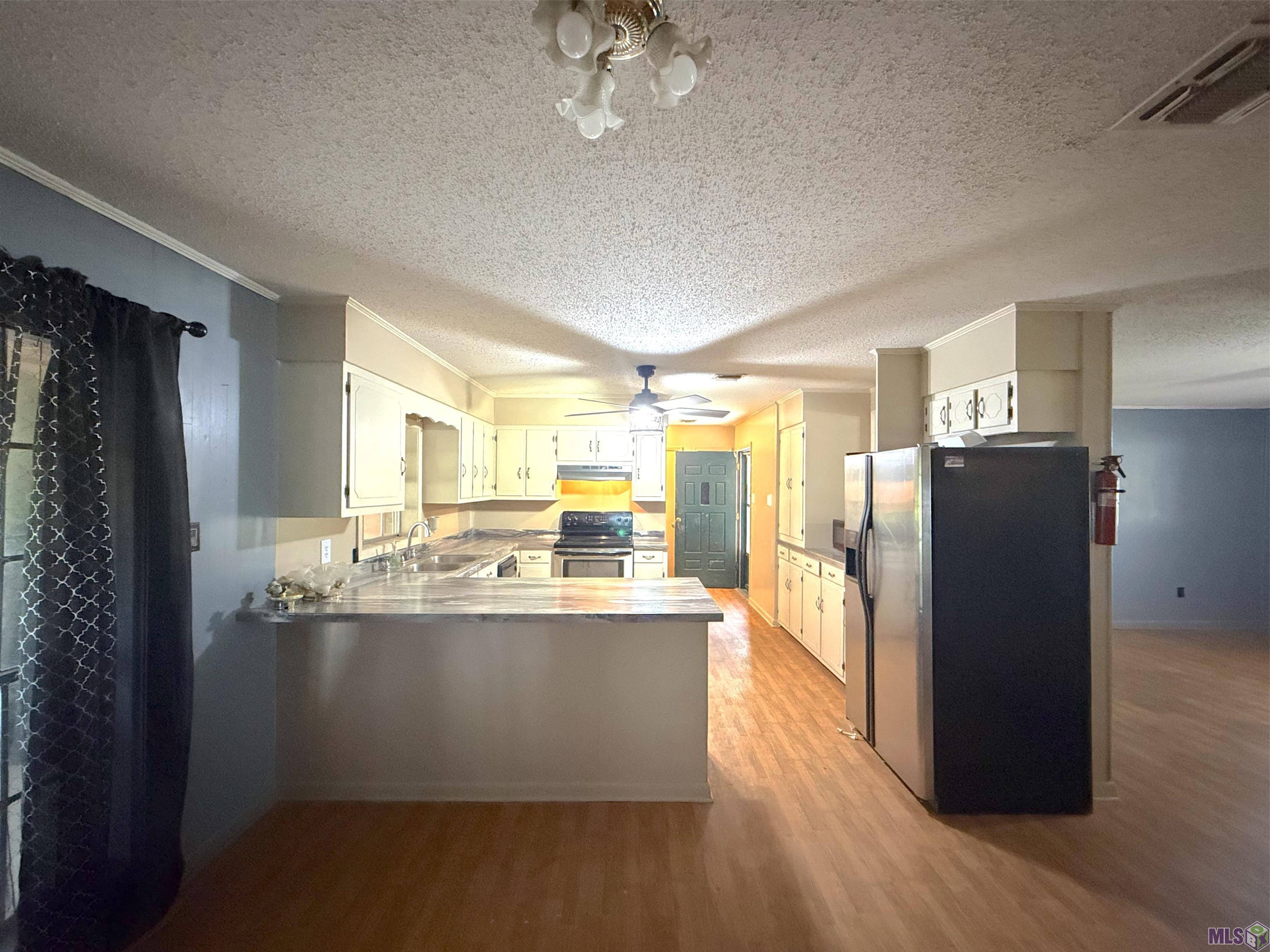 Homes for sale in Thibodaux, LA | 209 Emerald Dr, Thibodaux, LA 70301 | MLS# BY2025019547