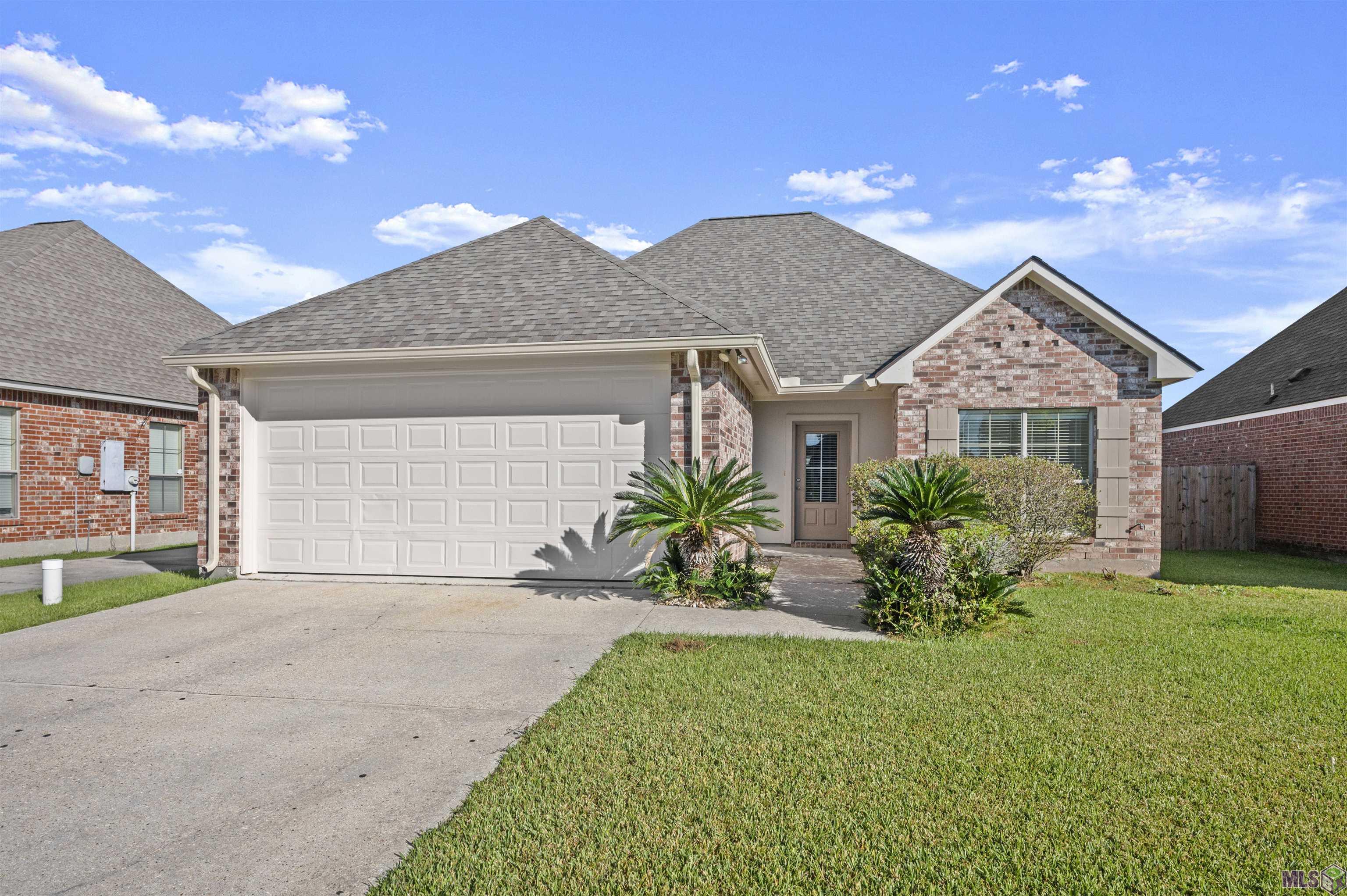 Homes for sale in Gonzales, LA | 40344 Crestridge Dr, Gonzales, LA 70737 | MLS# BR2025019564