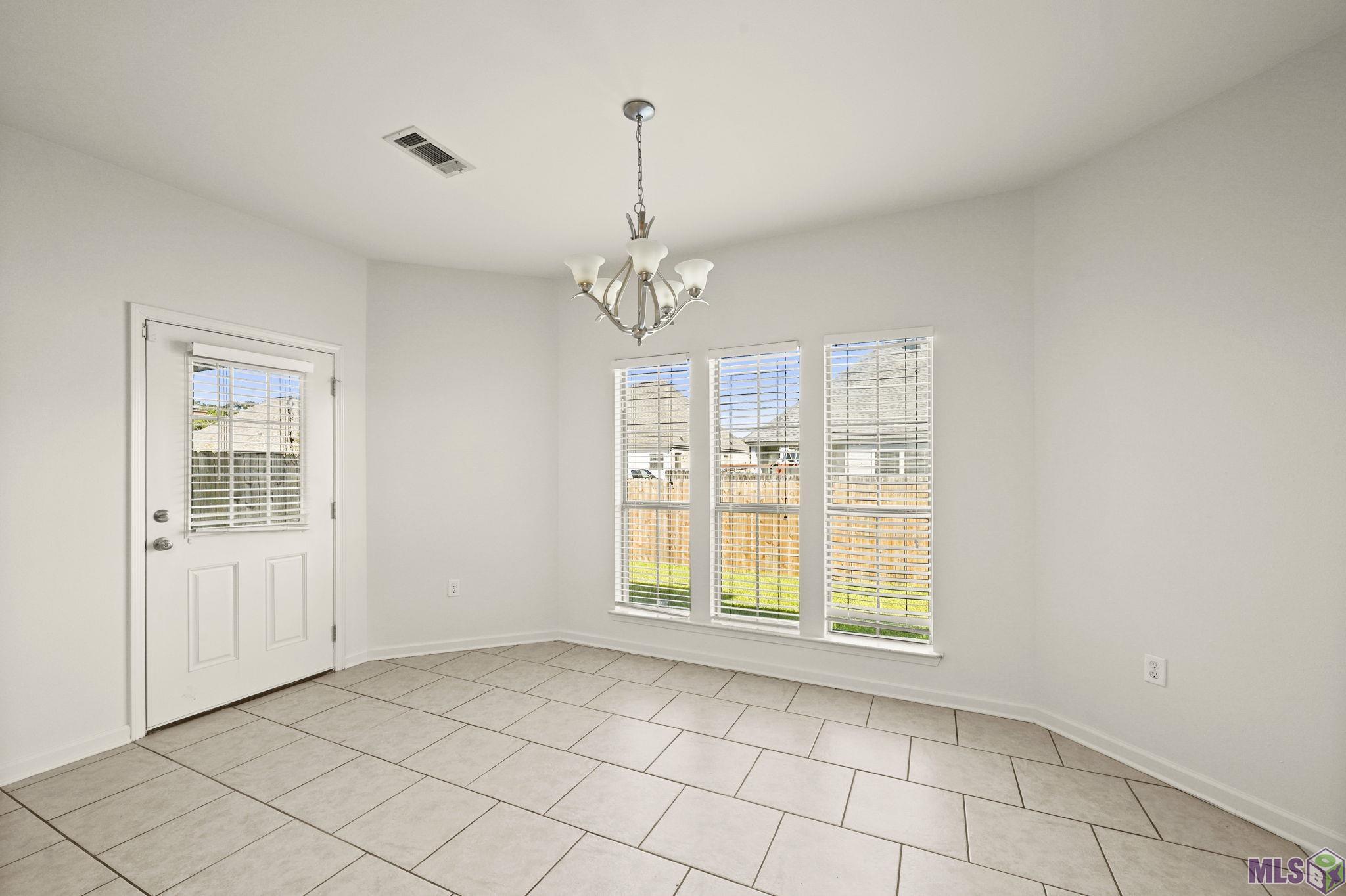 Homes for sale in Gonzales, LA | 40344 Crestridge Dr, Gonzales, LA 70737 | MLS# BR2025019564