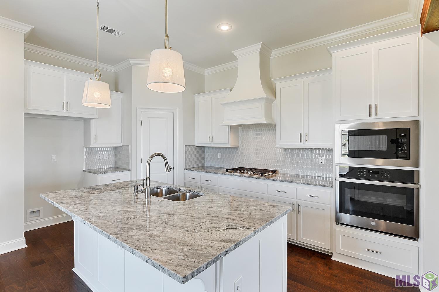 Homes for sale in Thibodaux, LA | 204 Fosters Way, Thibodaux, LA 70301 | MLS# BR2025019589