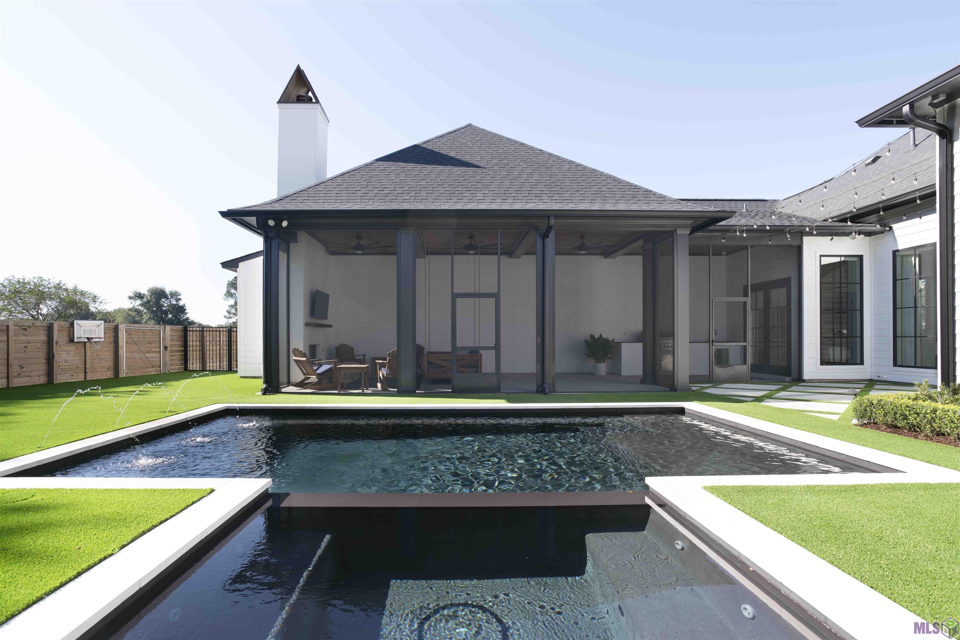 Homes for sale in Denham Springs, LA | 9556 Prairie Dunes Ct, Denham Springs, LA 70726 | MLS# BR2025019652