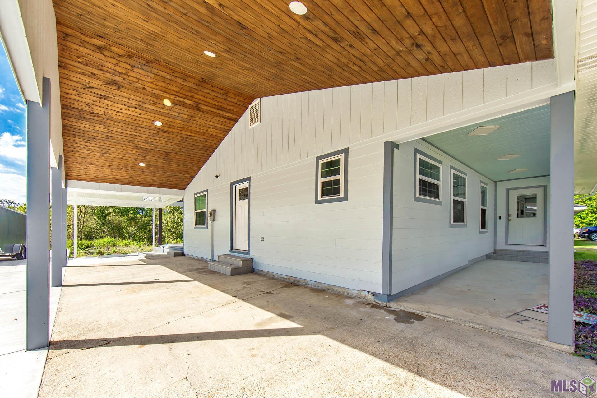 Homes for sale in Houma, LA | 1113 Suthon Avenue, Houma, LA 70364 | MLS# BY2025019657