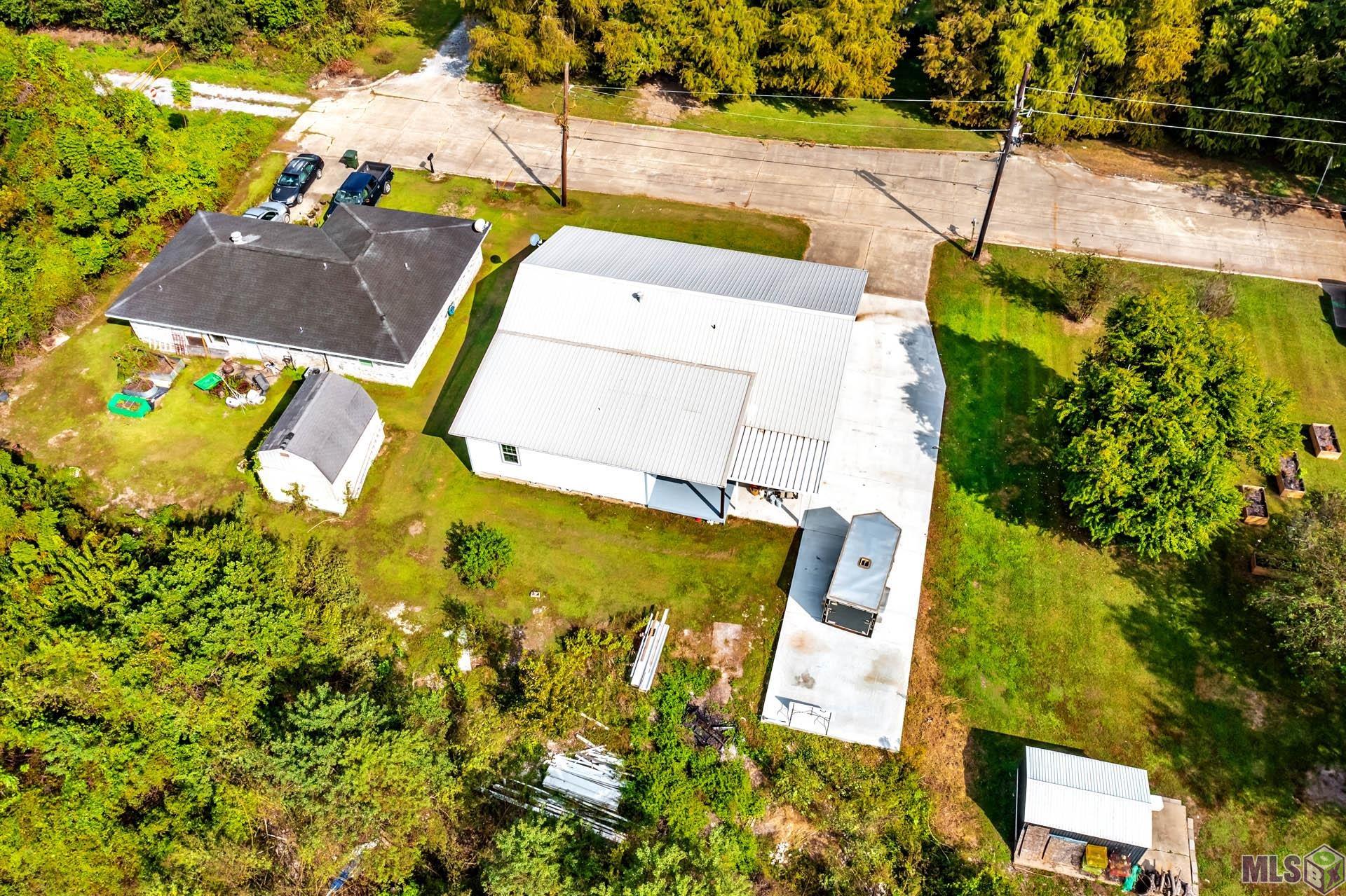 Homes for sale in Houma, LA | 1113 Suthon Avenue, Houma, LA 70364 | MLS# BY2025019657