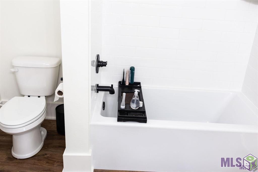 Homes for sale in Baton Rouge, LA | 5727 Dominican Ln, Baton Rouge, LA 70806 | MLS# BR2025019833