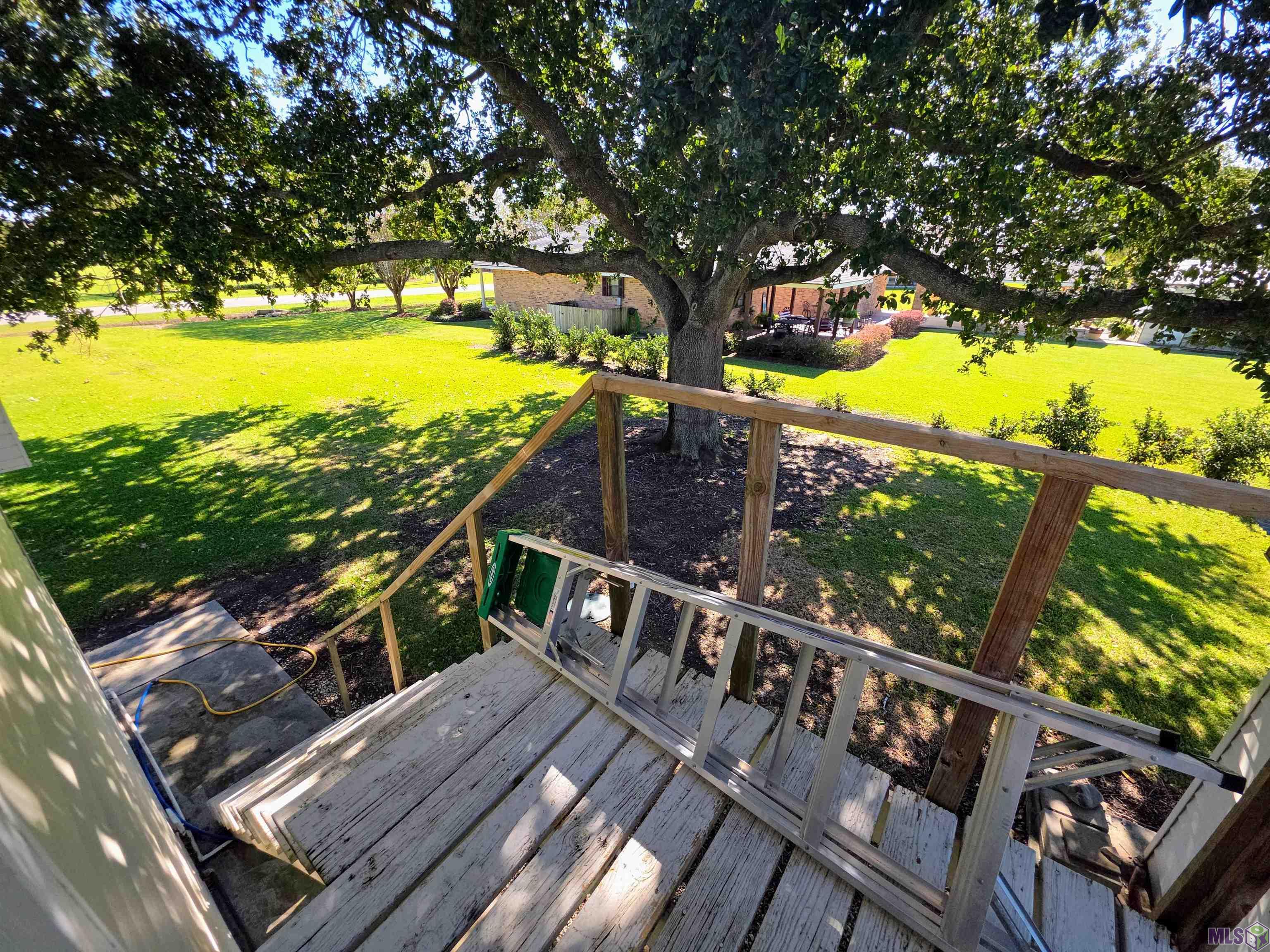 Homes for sale in Larose, LA | 225 Gemini Street, Larose, LA 70373 | MLS# BY2025020041