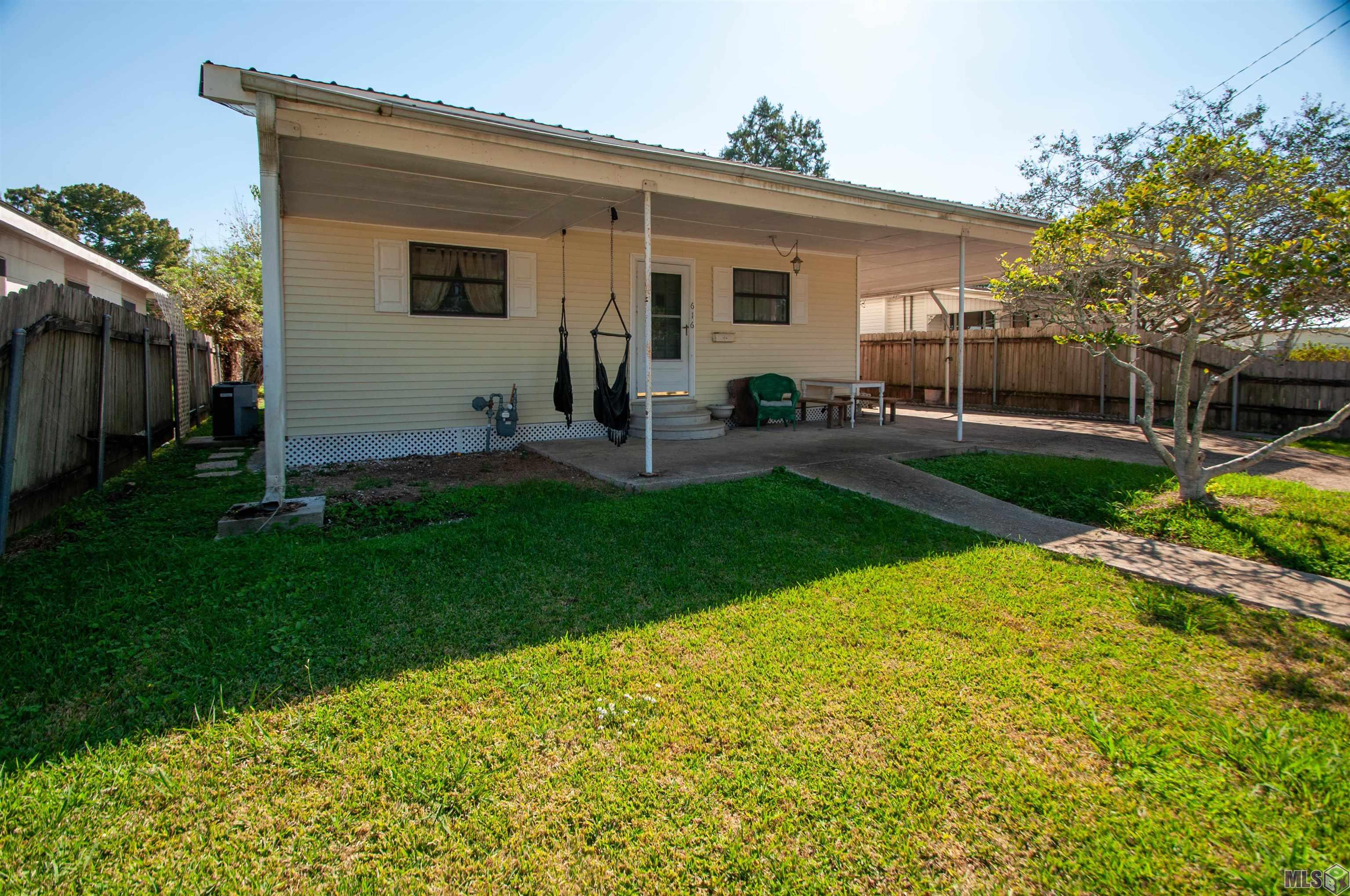 Homes for sale in Morgan, LA | 616 Willow St, Morgan, LA 70380 | MLS# BY2025020073