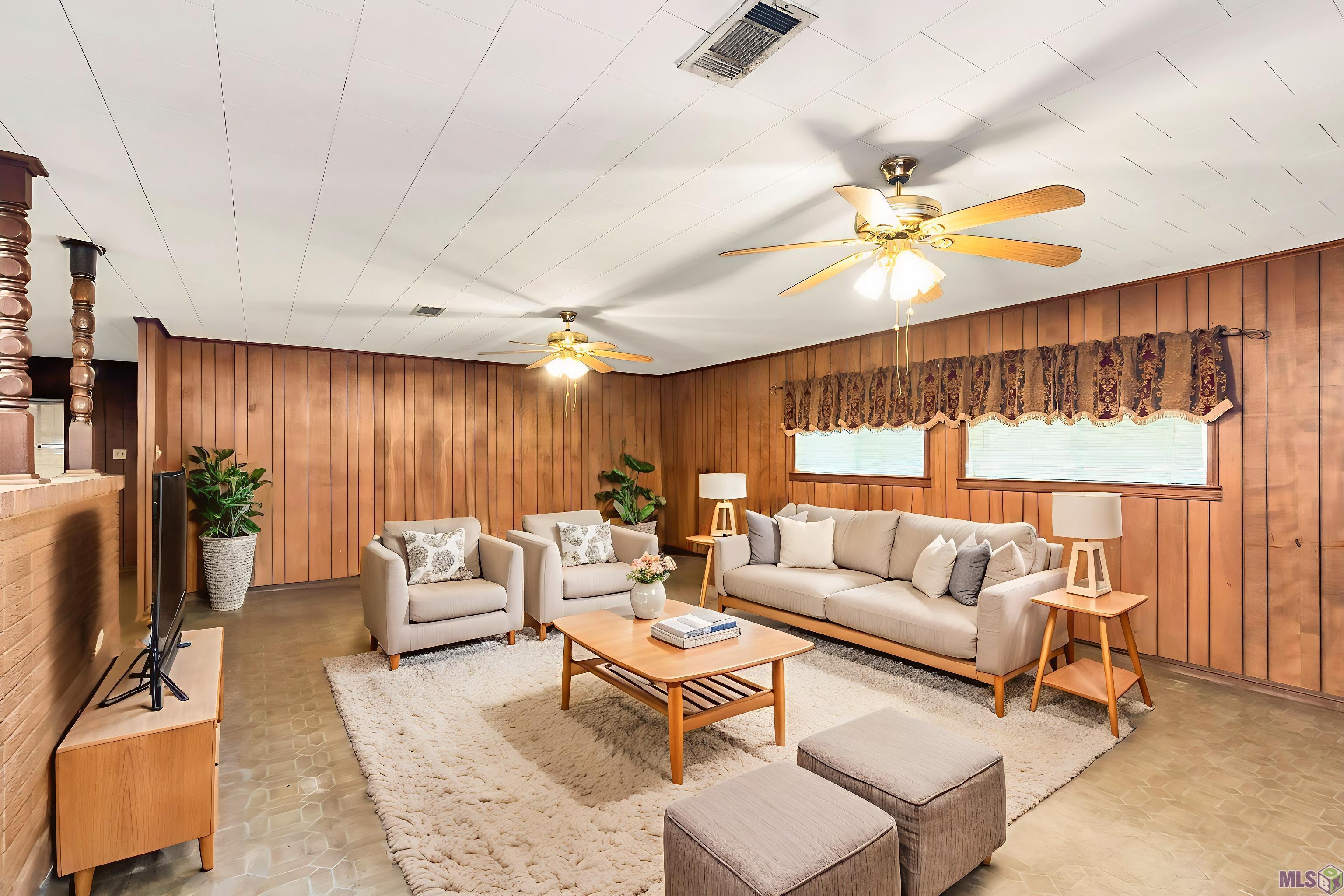 Homes for sale in Fordoche, LA | 4454 Oak Dr, Fordoche, LA 70732 | MLS# BR2025020200