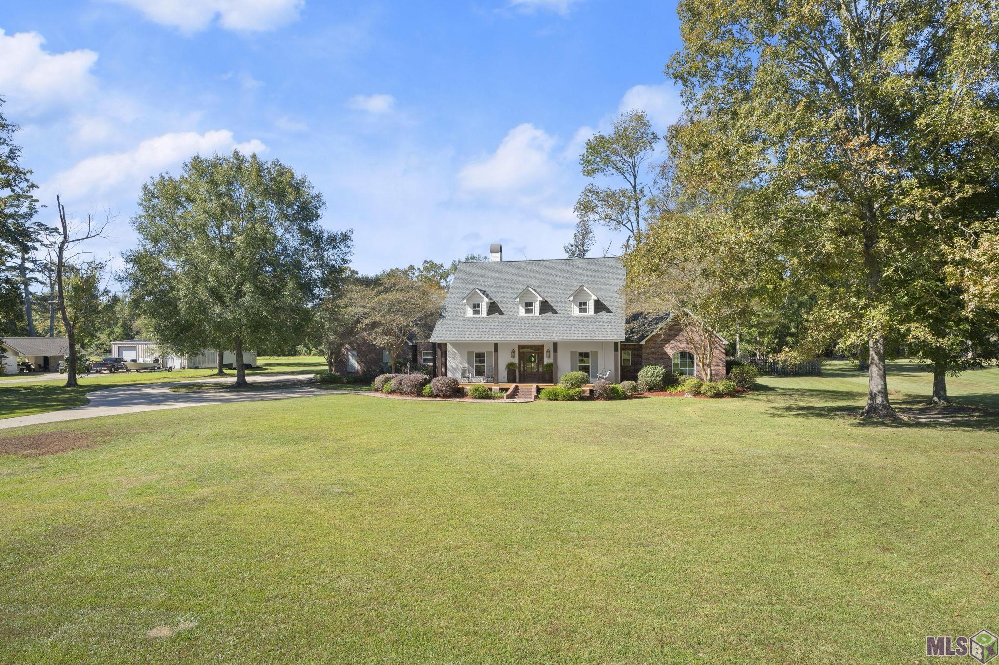 Homes for sale in Greenwell Springs, LA | 9435 Willow Creek, Greenwell Springs, LA 70739 | MLS# BR2025020394