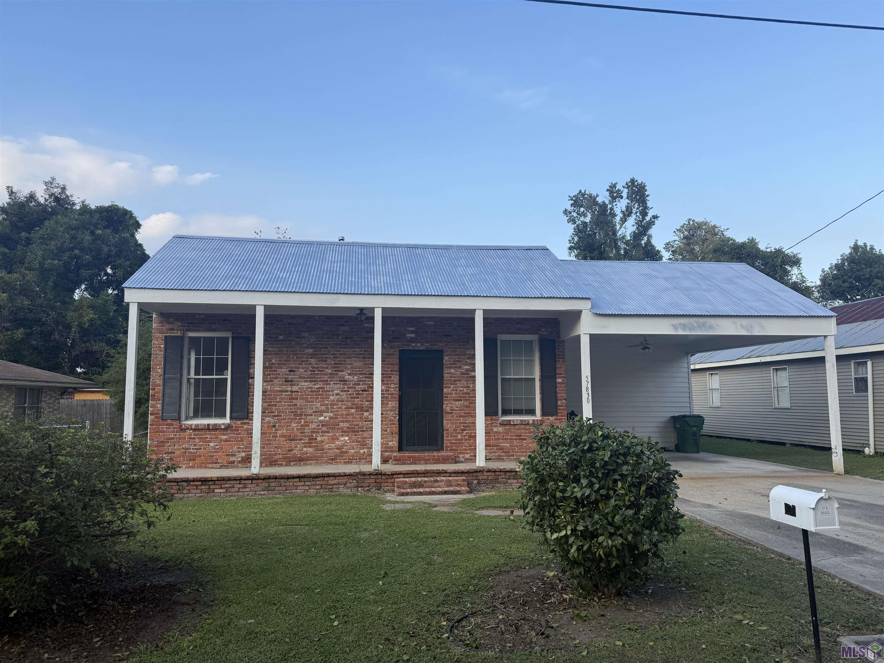 Homes for sale in Plaquemine, LA | 57830 Trosclair St, Plaquemine, LA 70764 | MLS# BR2025020528