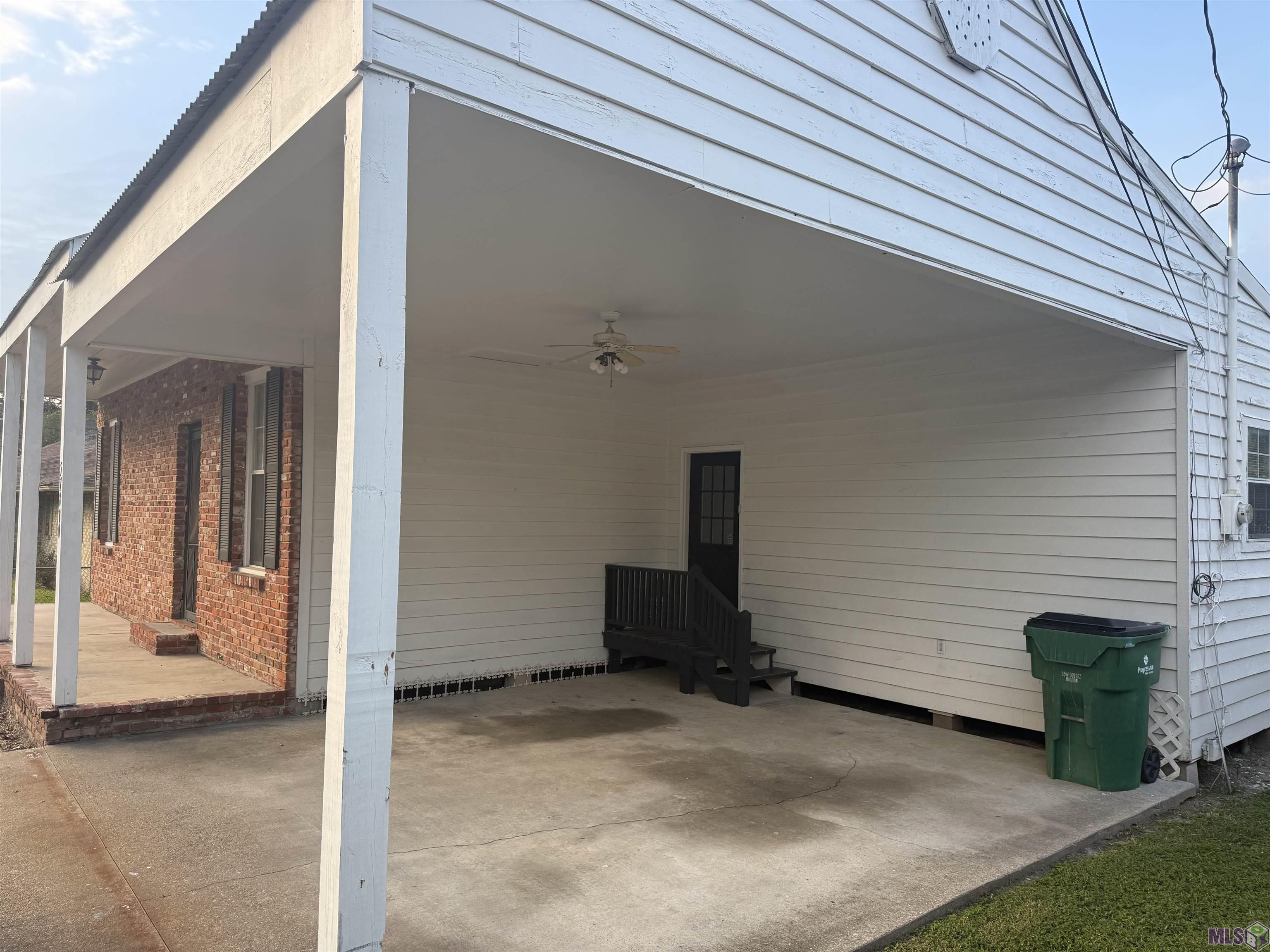 Homes for sale in Plaquemine, LA | 57830 Trosclair St, Plaquemine, LA 70764 | MLS# BR2025020528