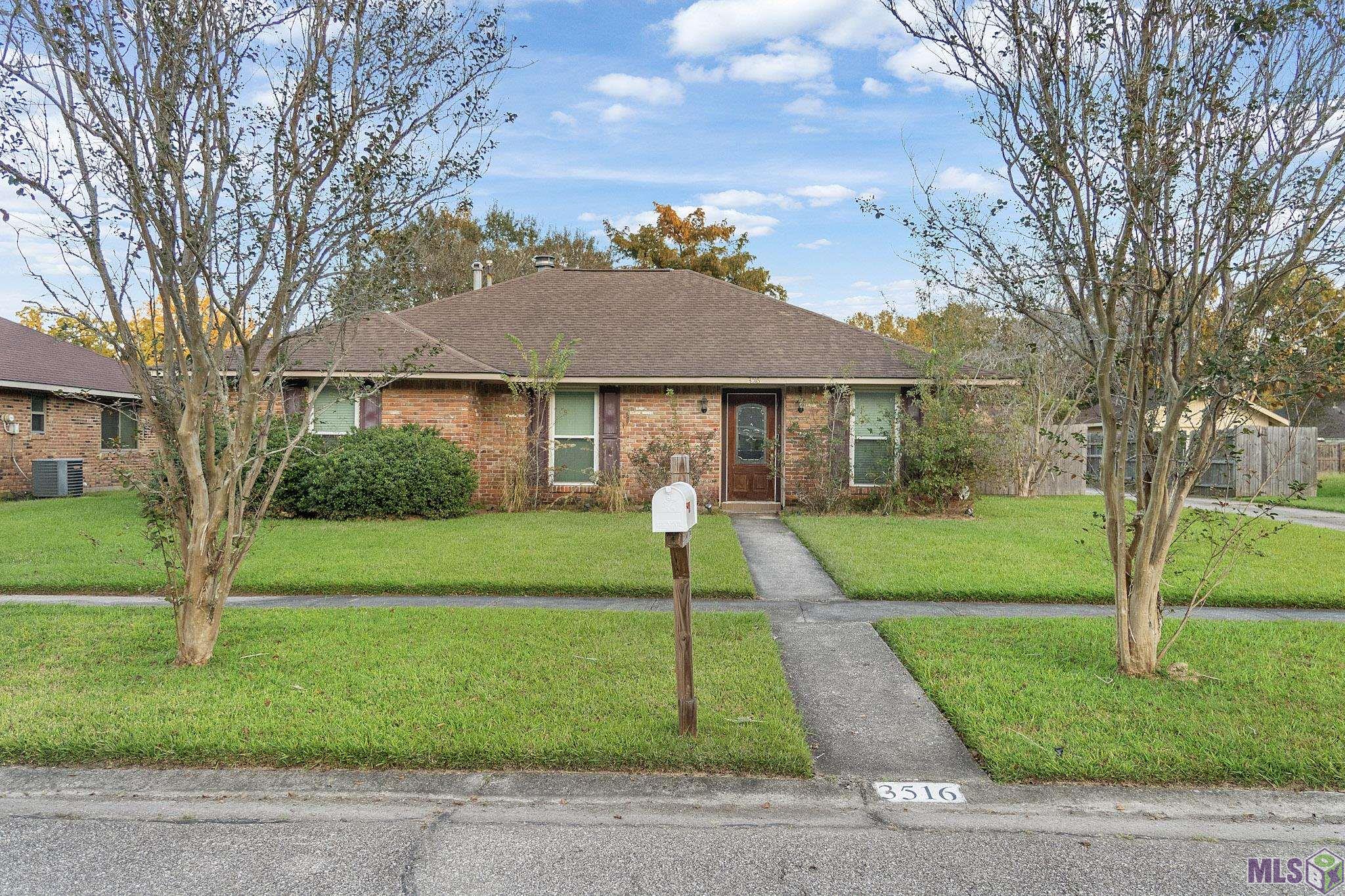 Homes for sale in Baton Rouge, LA | 3516 Sterling Dr, Baton Rouge, LA 70814 | MLS# BR2025020541