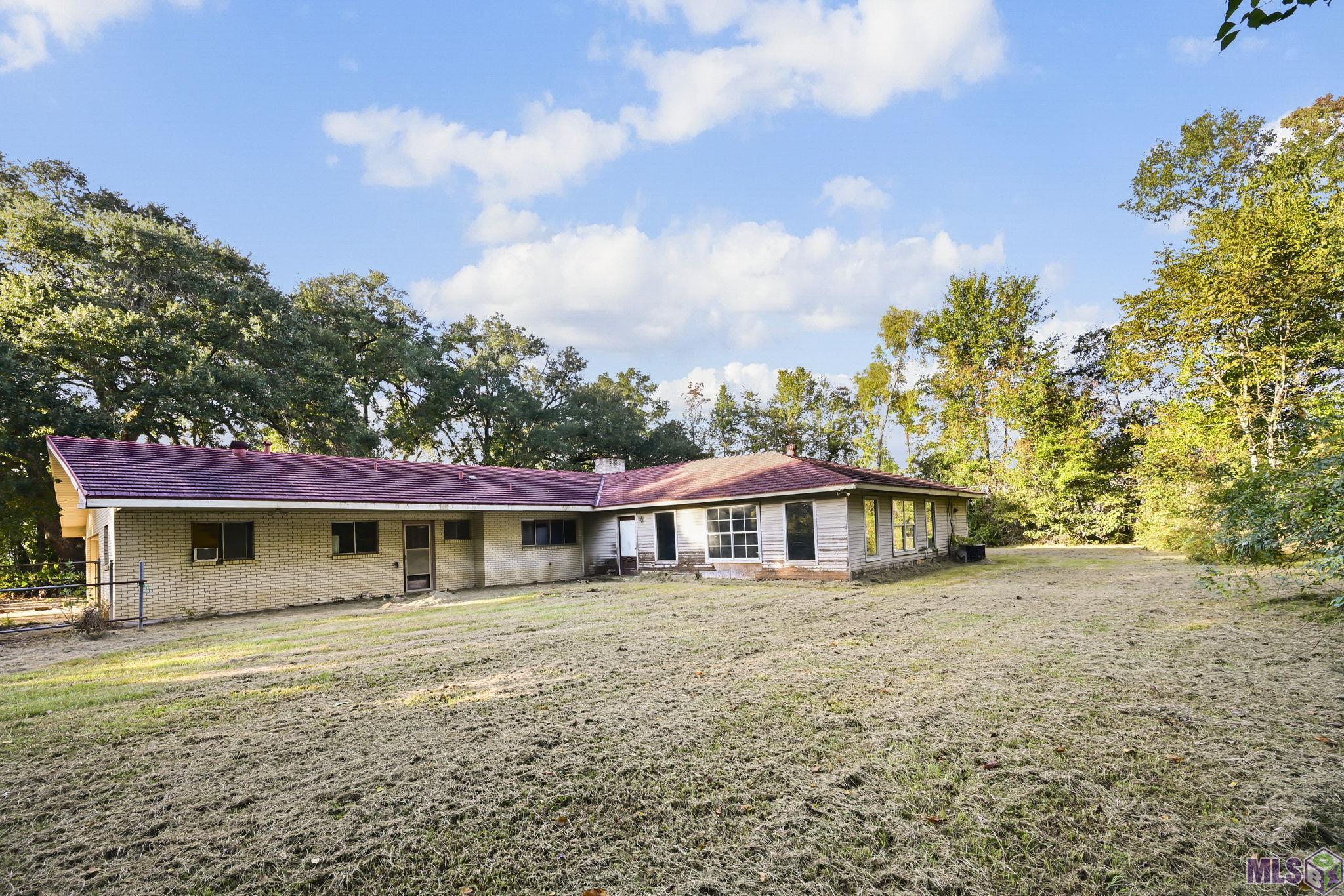 Homes for sale in Baton Rouge, LA | 996 Staring Ln, Baton Rouge, LA 70810 | MLS# BR2025020576