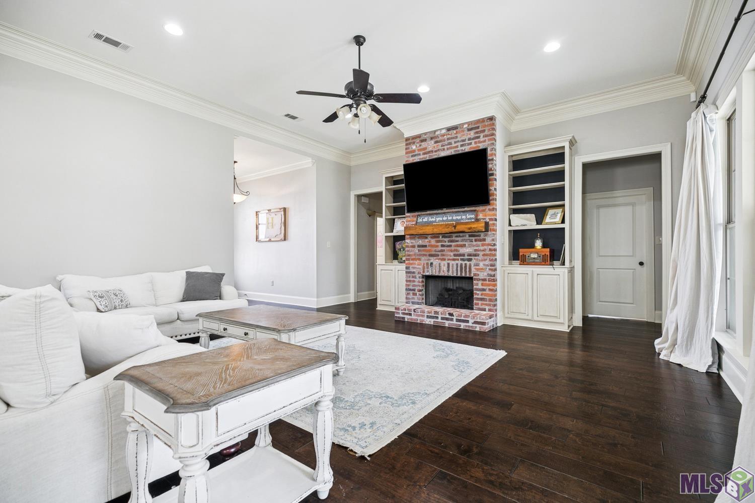 Homes for sale in Prairieville, LA | 16357 Parker Pl Dr, Prairieville, LA 70769 | MLS# BR2025021612