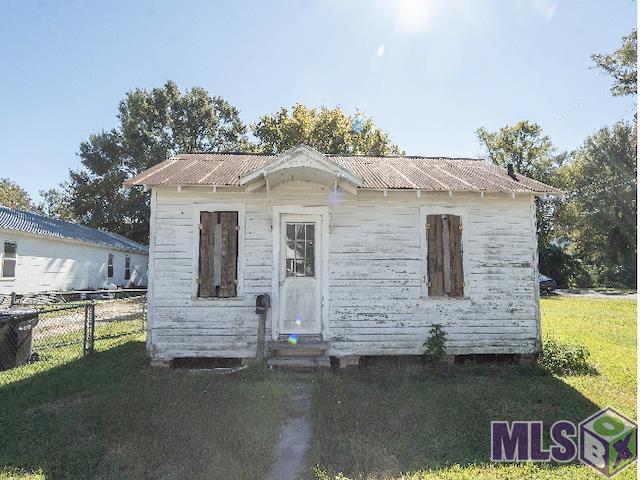 Homes for sale in Breaux Bridge, LA | 904 Crescent St, Breaux Bridge, LA 70517 | MLS# BR2025021746