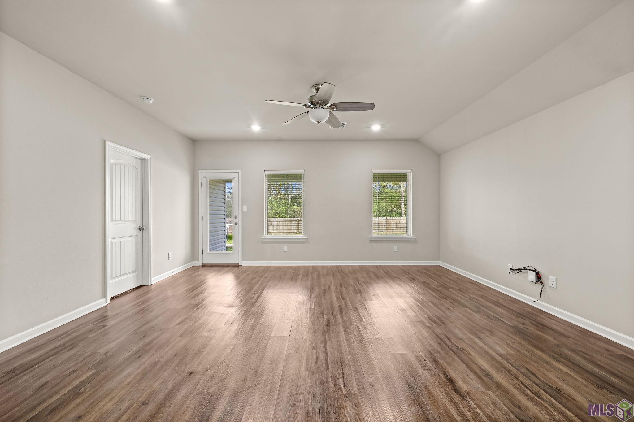 Homes for sale in Denham Springs, LA | 12721 Fowler Dr, Denham Springs, LA 70706 | MLS# BR2025021765