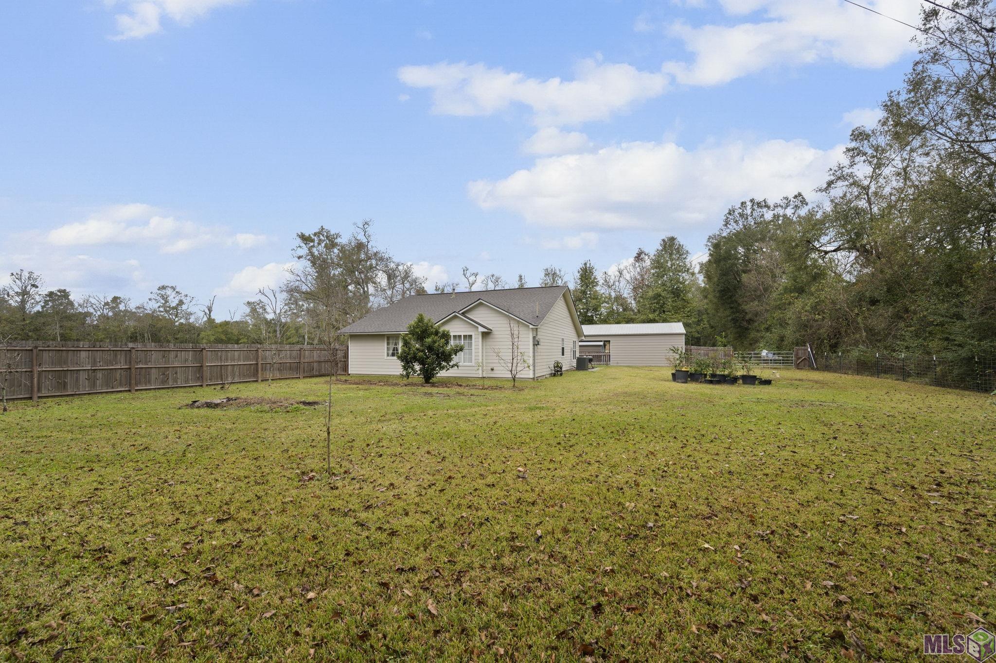 Homes for sale in St. Amant, LA | 46316 La Hwy 22, St. Amant, LA 70774 | MLS# BR2025021777