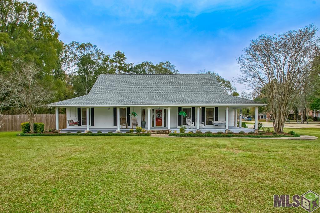 Homes for sale in Zachary, LA | 11737 D'everaux Ave, Zachary, LA 70791 | MLS# BR2025021799