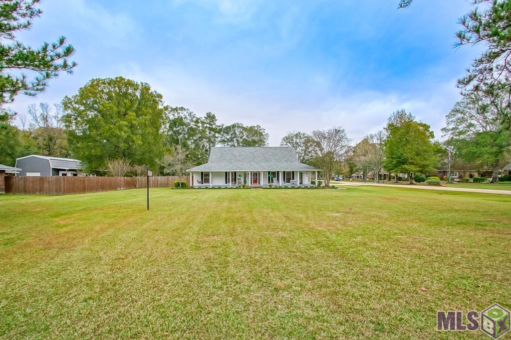 Homes for sale in Zachary, LA | 11737 D'everaux Ave, Zachary, LA 70791 | MLS# BR2025021799