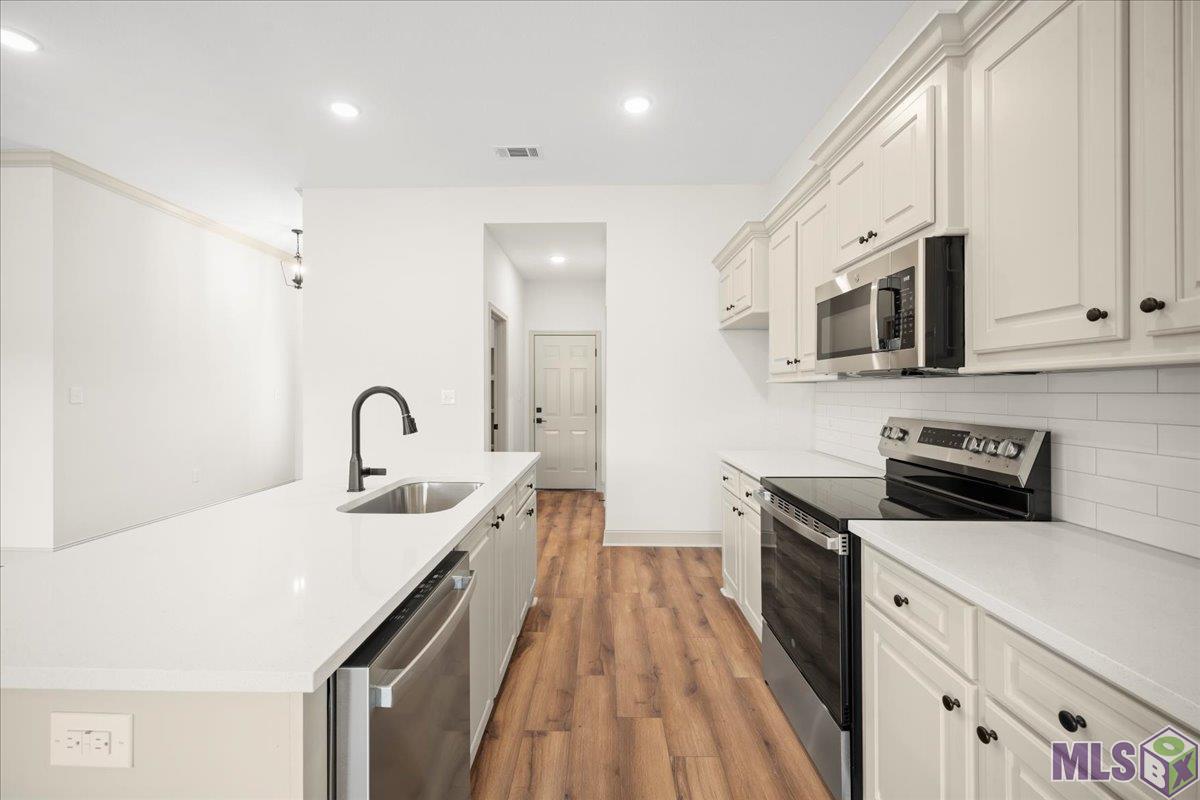 Homes for sale in Livingston, LA | 17654 La Hwy 42, Livingston, LA 70754 | MLS# BR2025021835