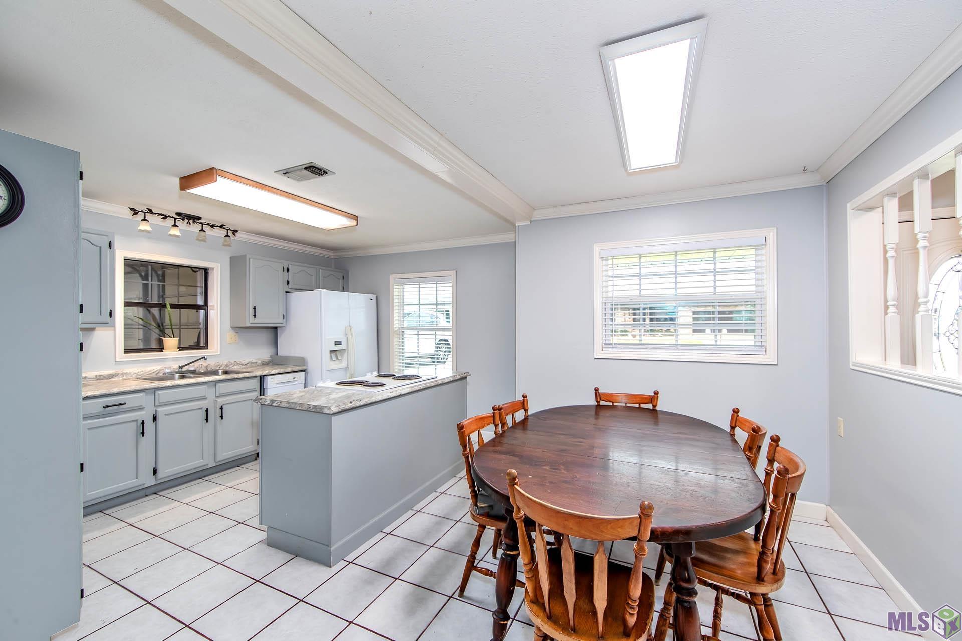 Homes for sale in Lockport, LA | 262 Leblanc Dr, Lockport, LA 70374 | MLS# BY2025021848