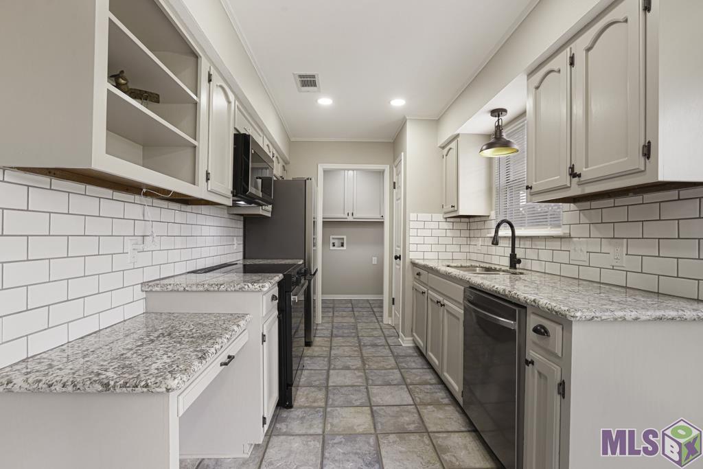 Homes for sale in Prairieville, LA | 16199 N Galvez Ave, Prairieville, LA 70769 | MLS# BR2025021925