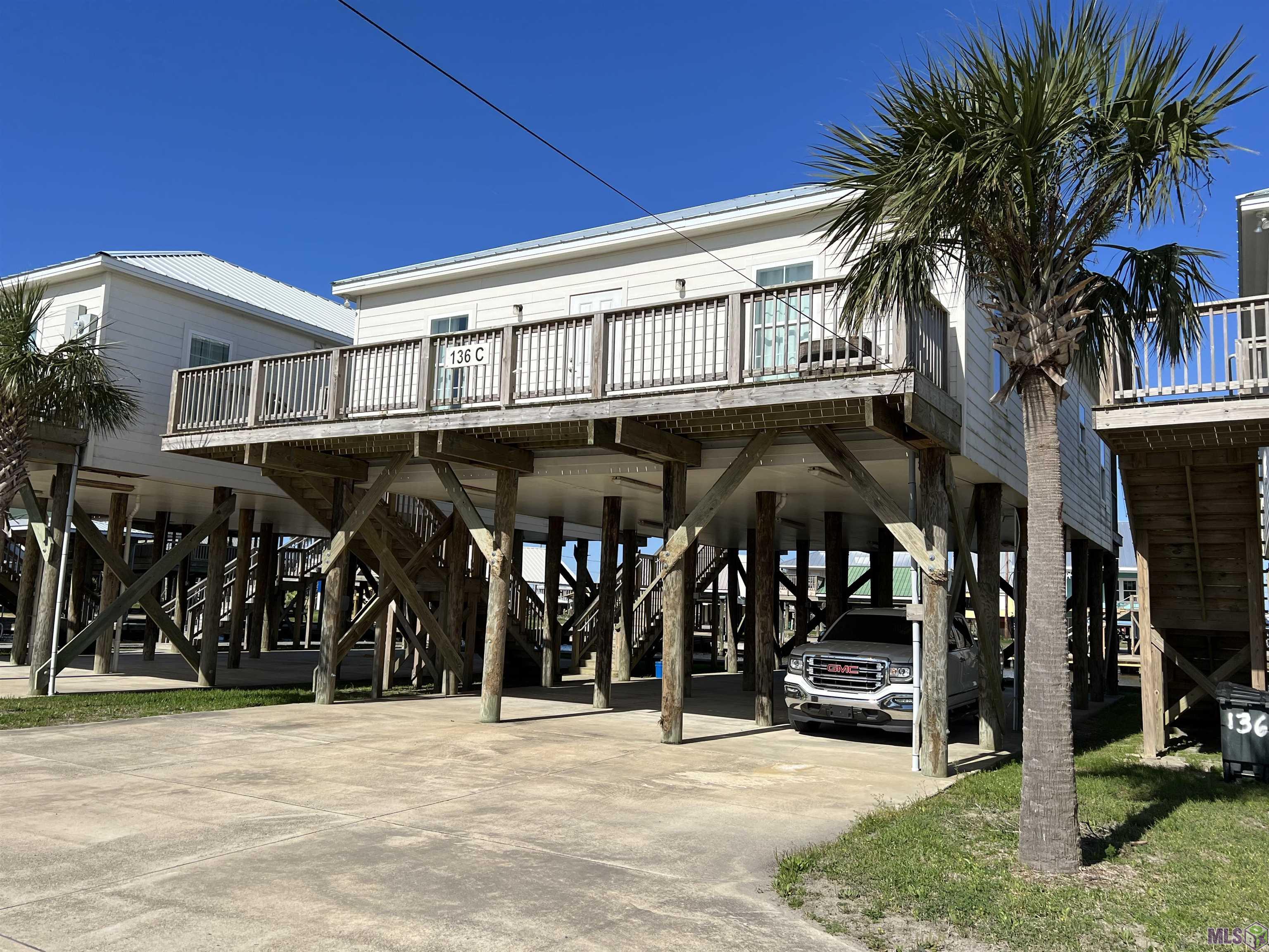 Homes for sale in Golden Meadow, LA | 136 C Ao Rappelet Rd #C, Golden Meadow, LA 70357 | MLS# BY165880