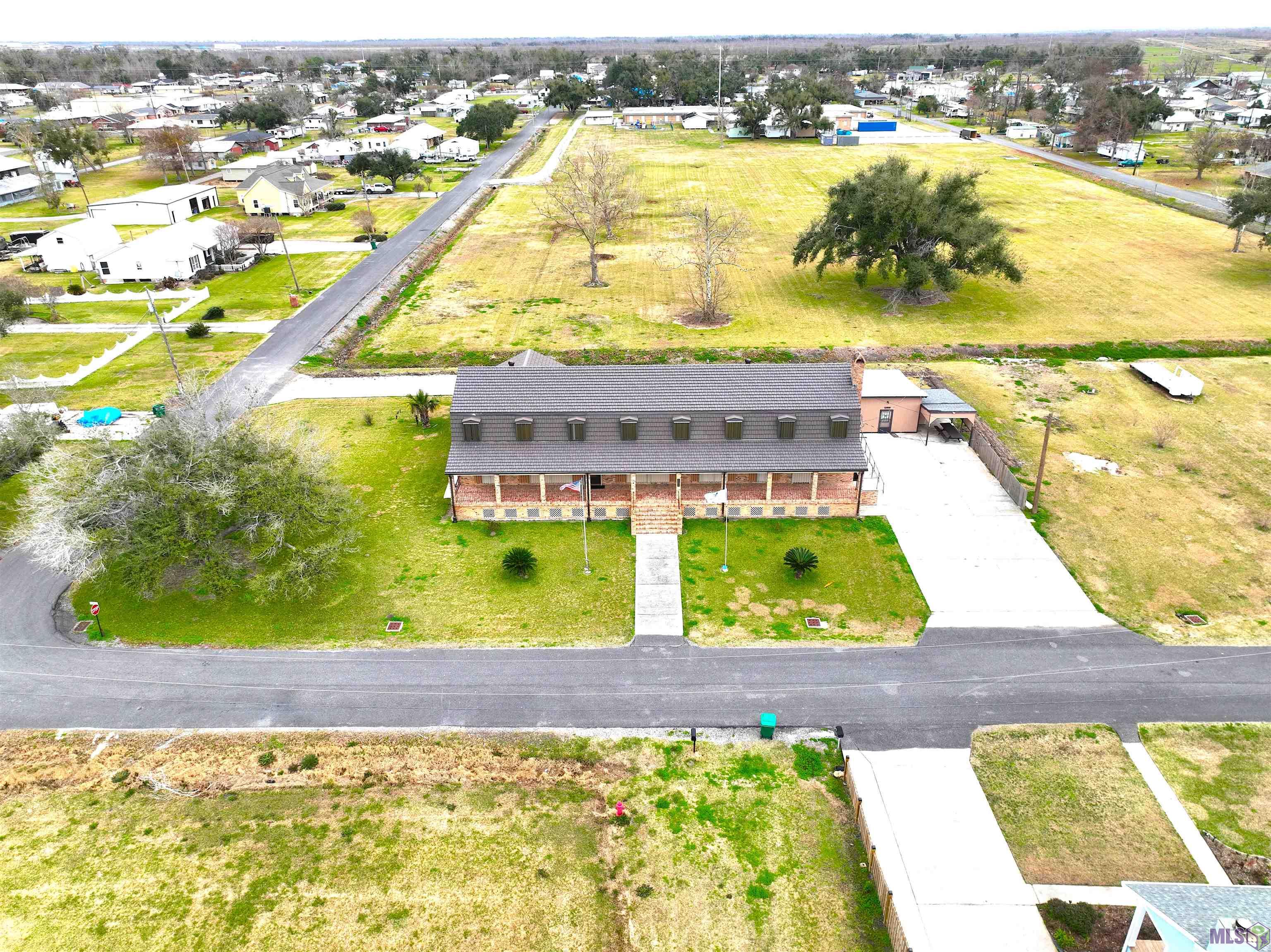 Homes for sale in Golden Meadow, LA | 117 Norman St, Golden Meadow, LA 70357 | MLS# BY2023001201