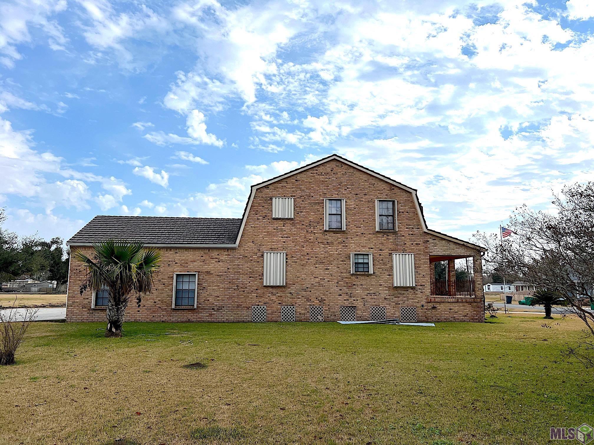 Homes for sale in Golden Meadow, LA | 117 Norman St, Golden Meadow, LA 70357 | MLS# BY2023001201